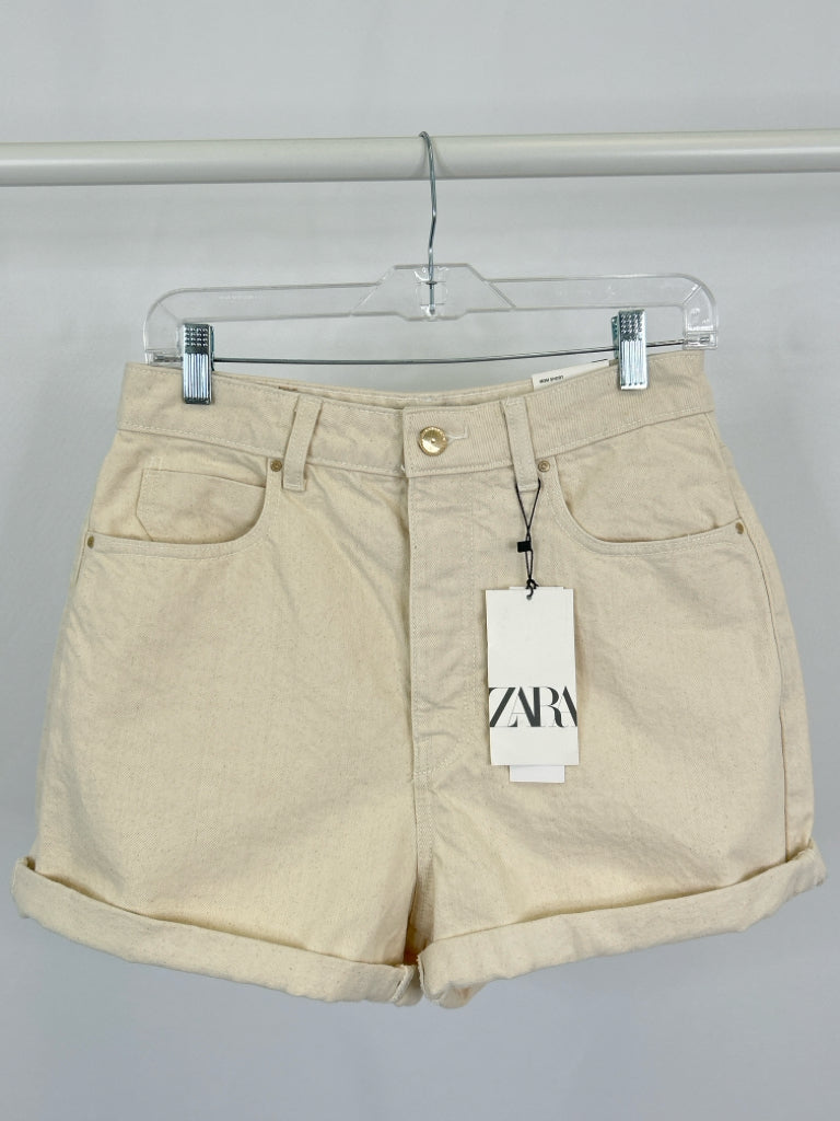 ZARA NWT Size 8 off white Women's Shorts