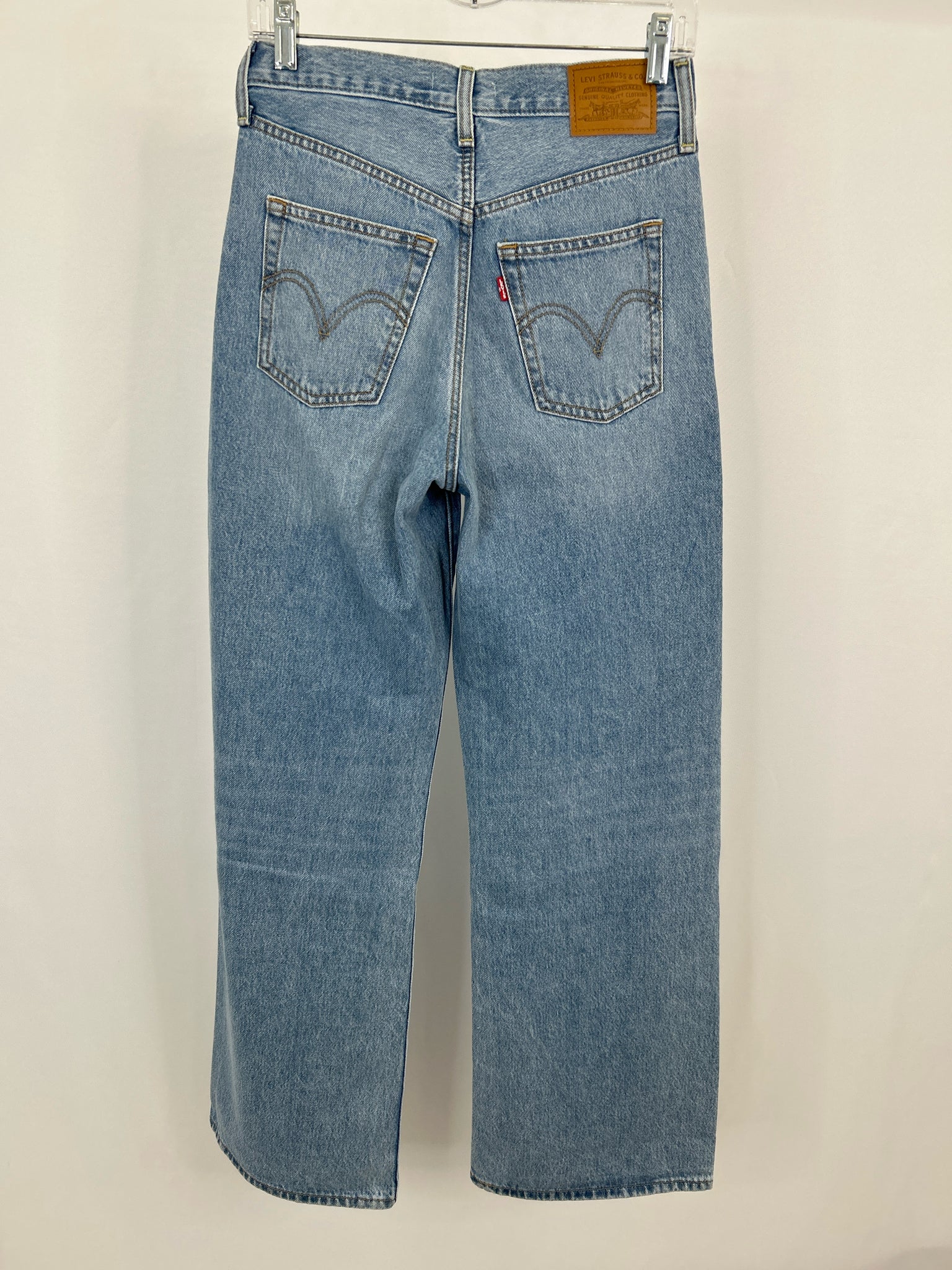 LEVI STRAUSS & CO. Size 26/2 BLUE DENIM Women jeans