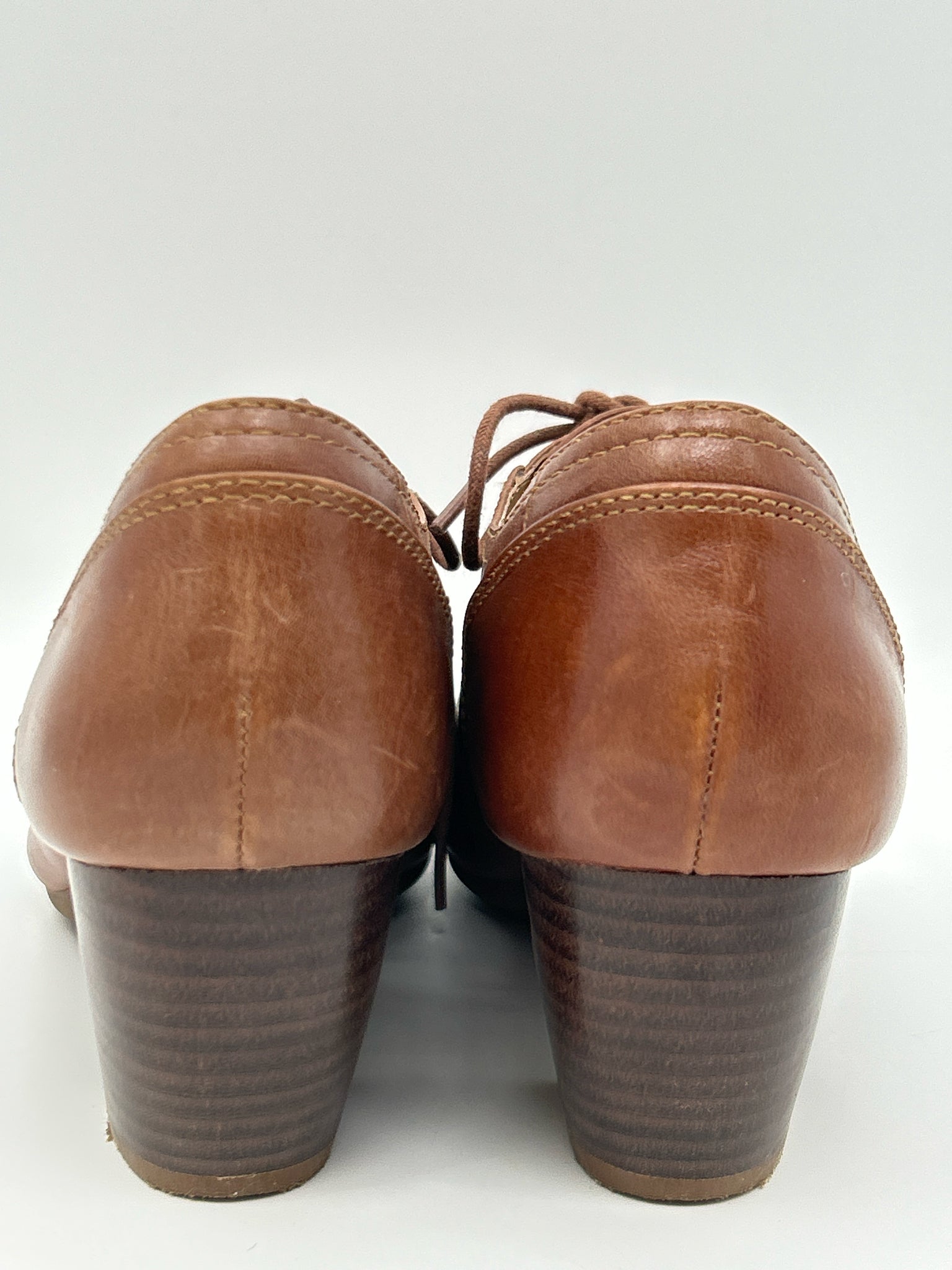 COMFORTIVA Size 9.5M Tan Women Pumps
