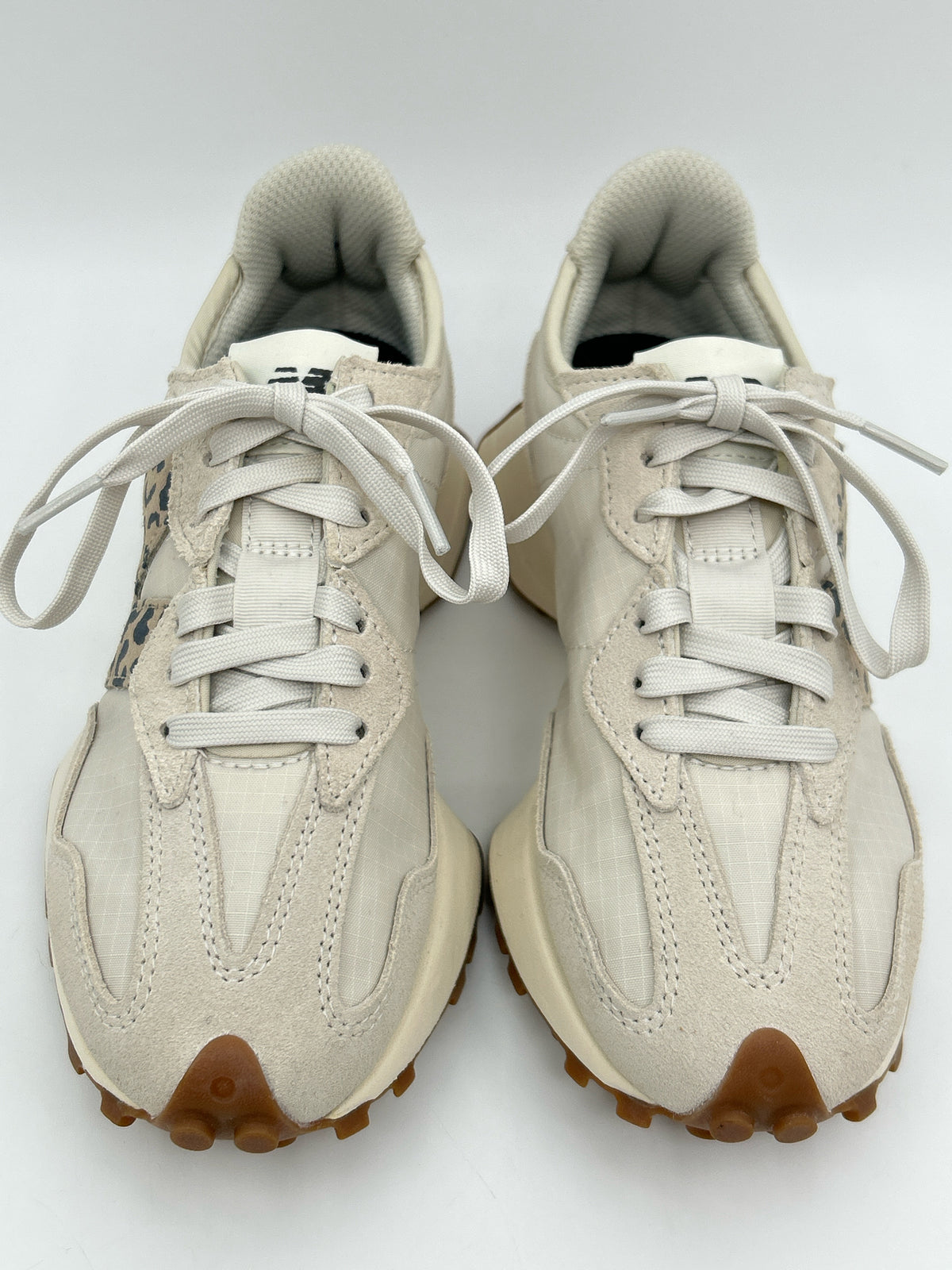 NEW BALANCE Size 6.5 BONE Women Sneakers