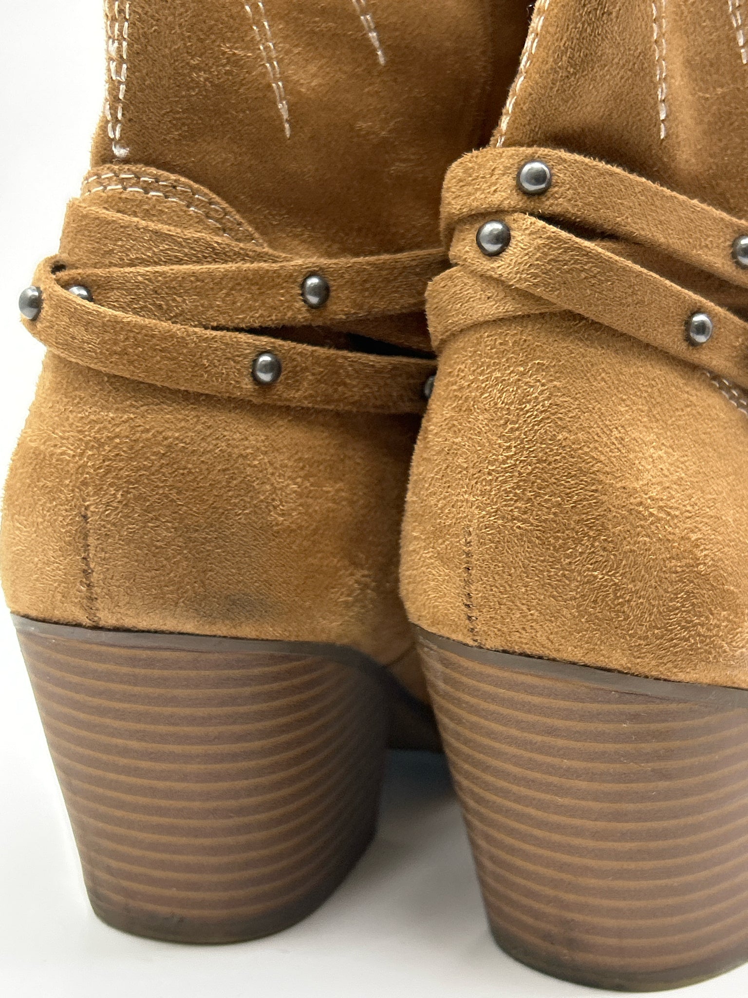 INDIGO RD Size 8.5M Camel Women Boots