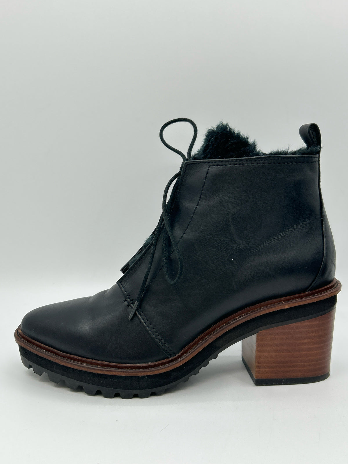 KELSI DAGGER Size 8 Black Women Booties