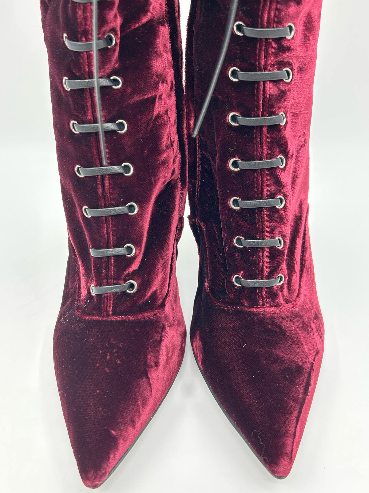 CHARLES DAVID Size 37/7 Burgundy Women Boots