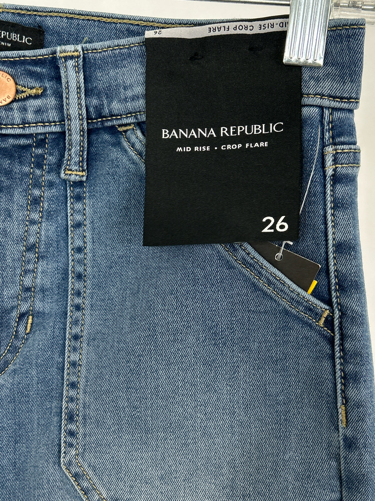 BANANA REPUBLIC NWT Size 2/26 BLUE DENIM Women jeans