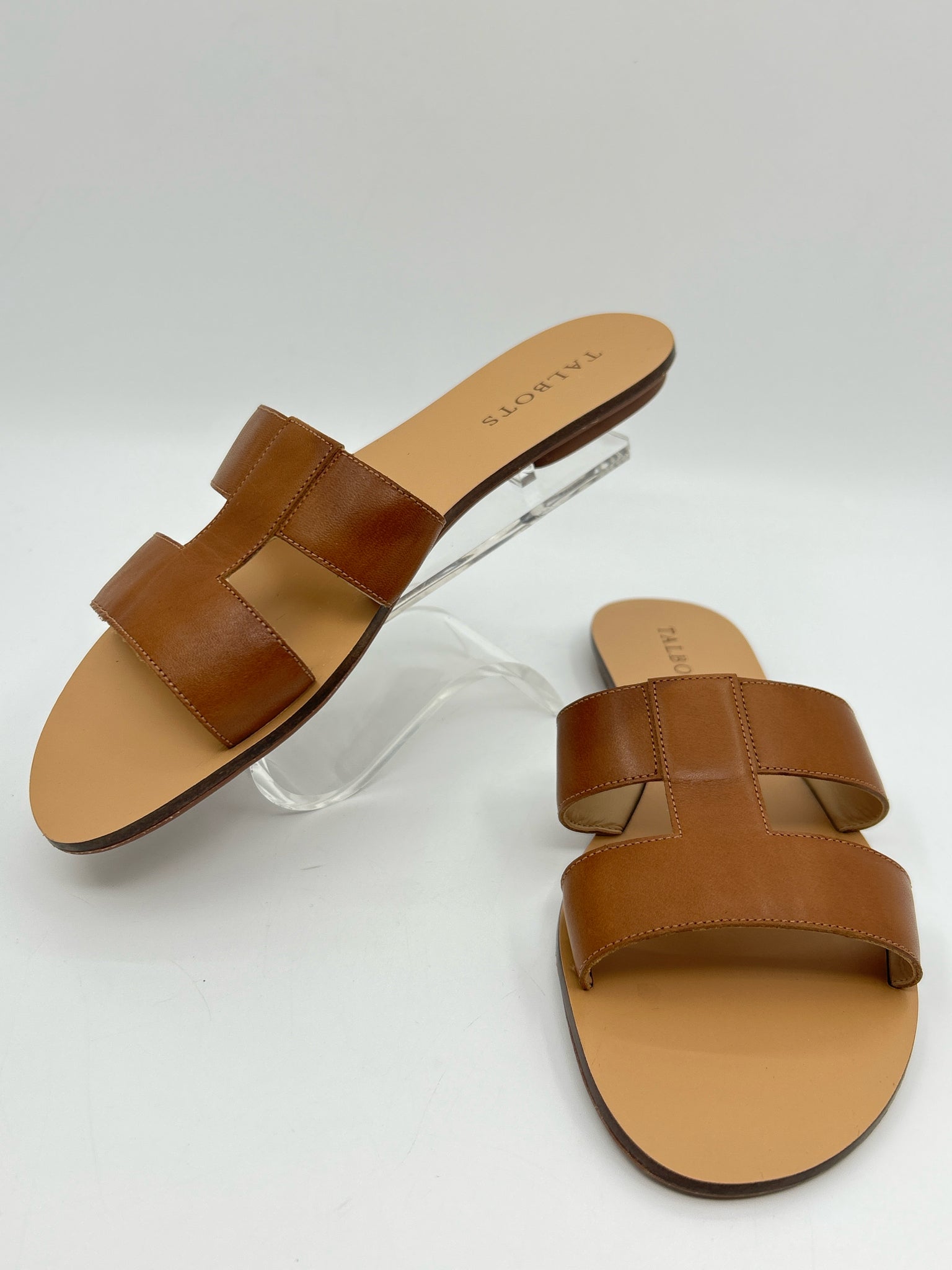 TALBOTS Size 8M Tan Women Sandal