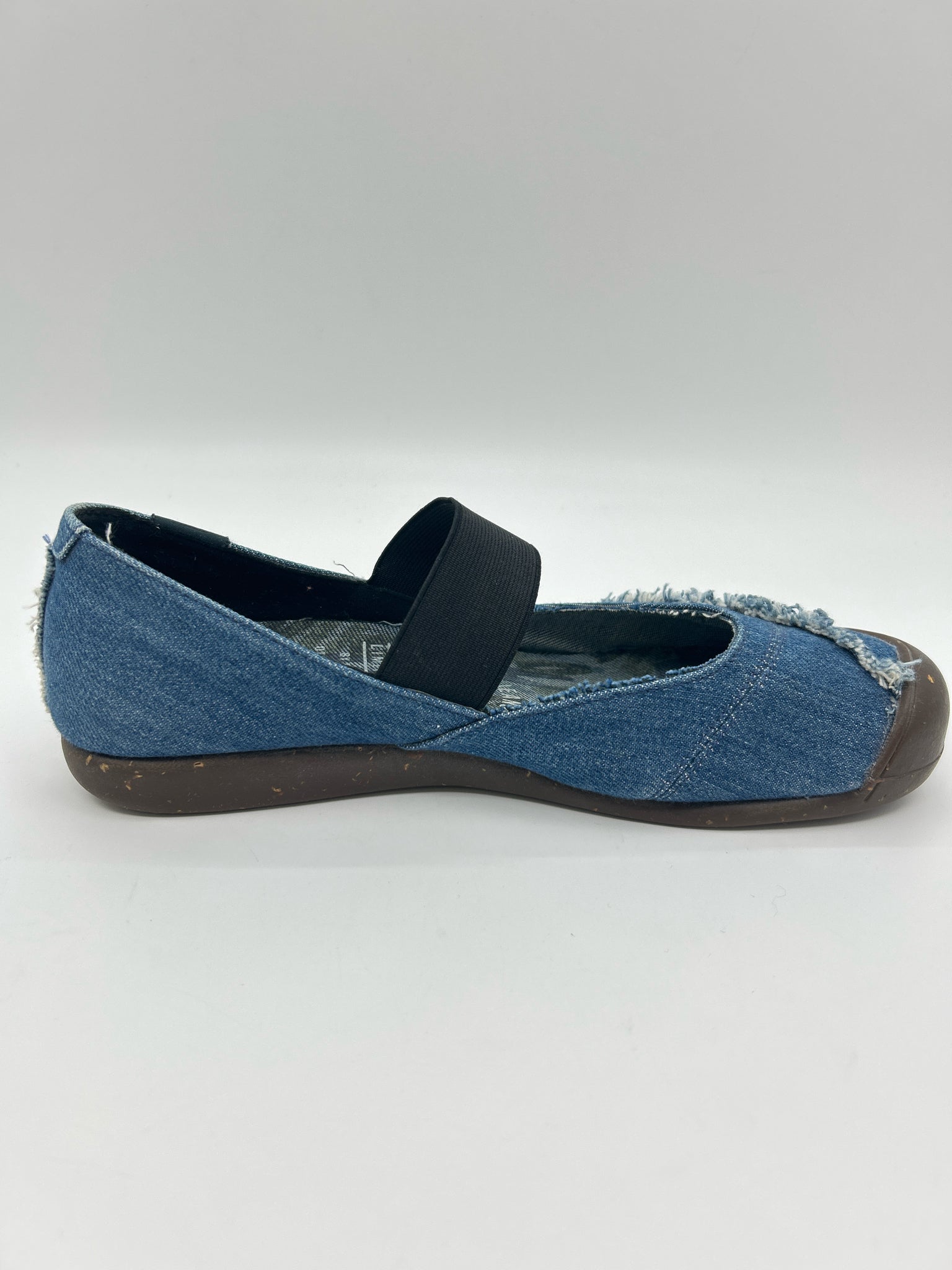 KEEN Size 8.5 DENIM Women Flats