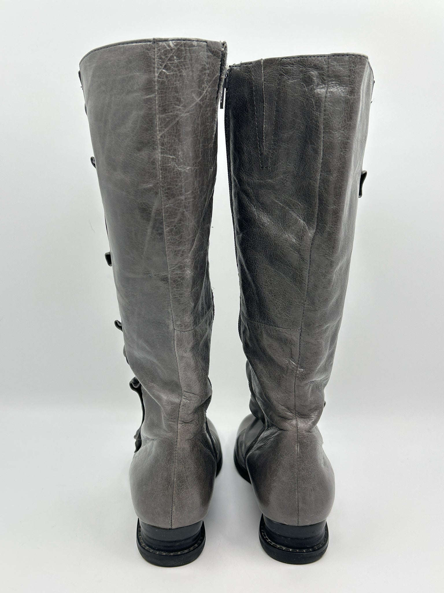 MIZ MOOZ Size 7M Grey Women Boots