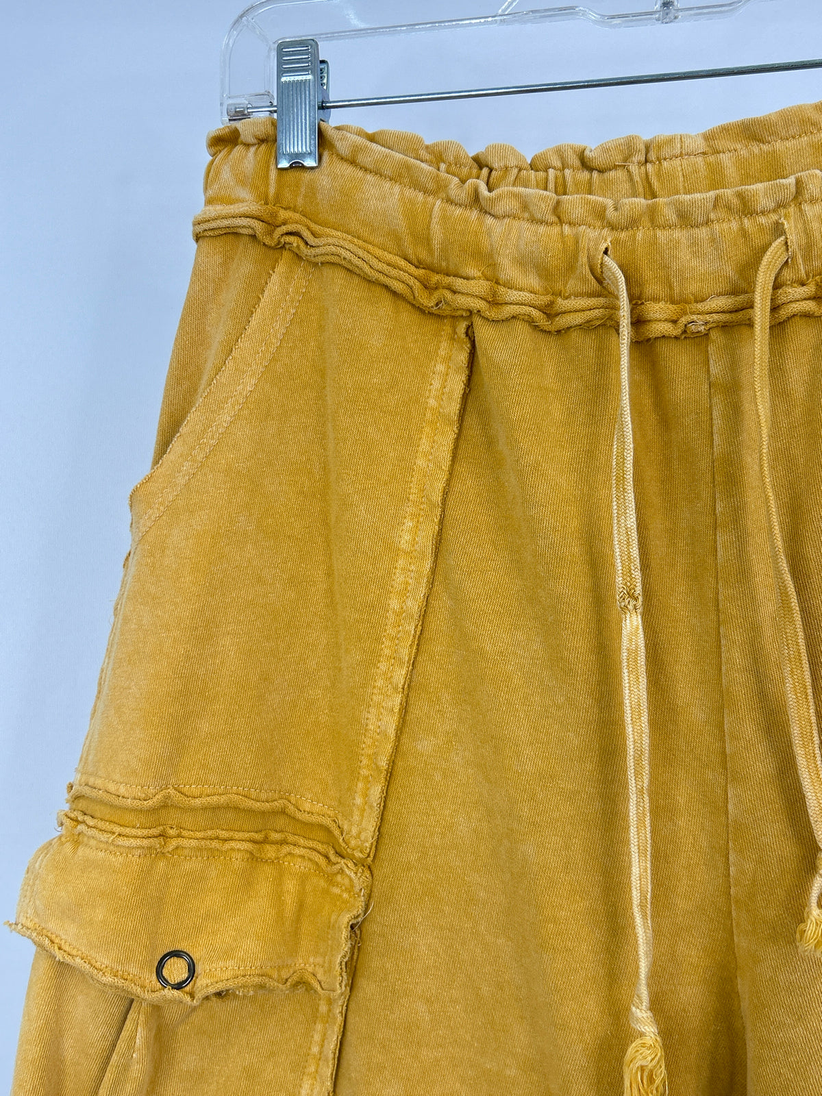 EASEL Size L Yellow Women Pants