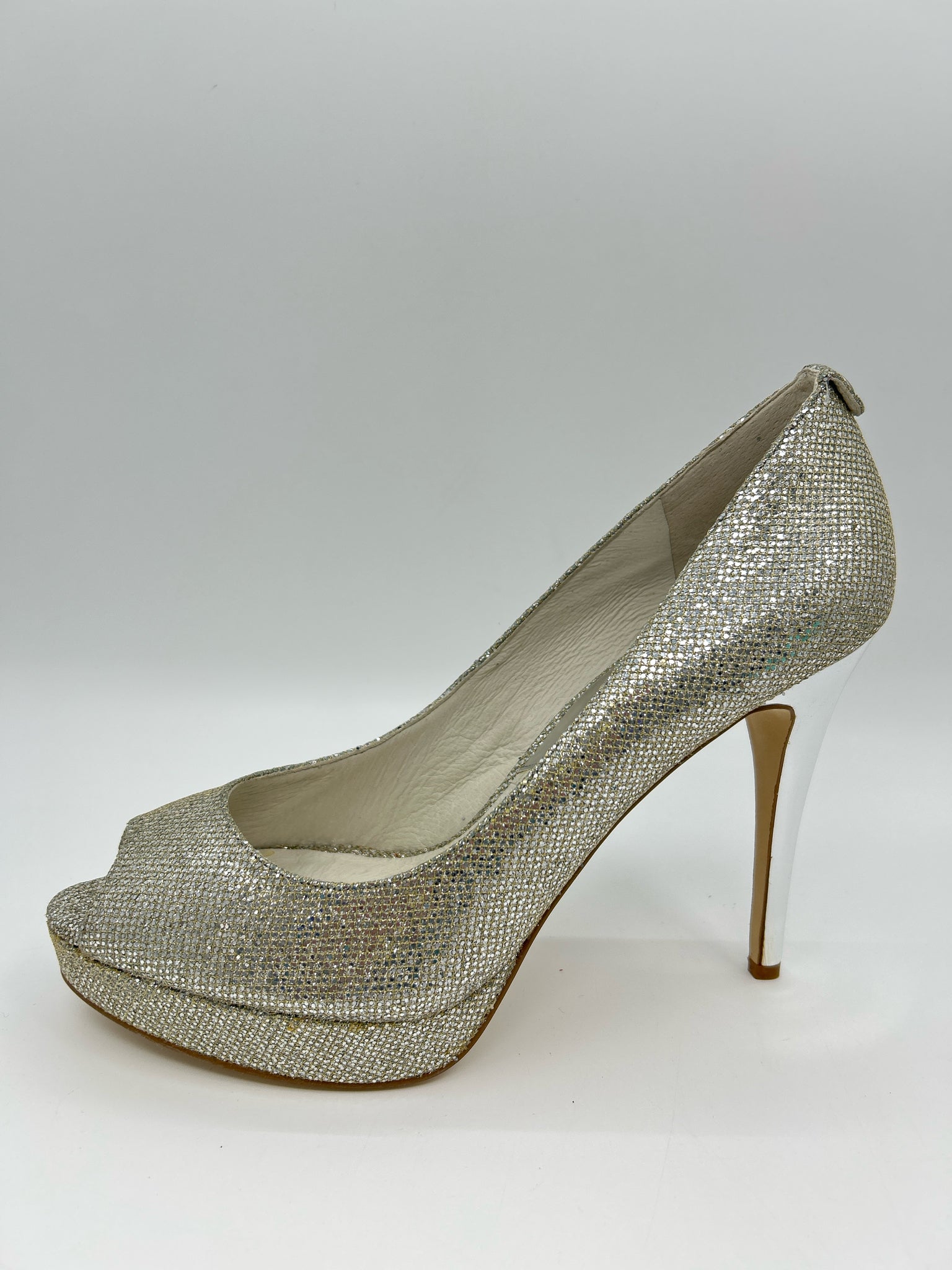 MICHAEL MICHAEL KORS Size 11M Silver Women Pumps