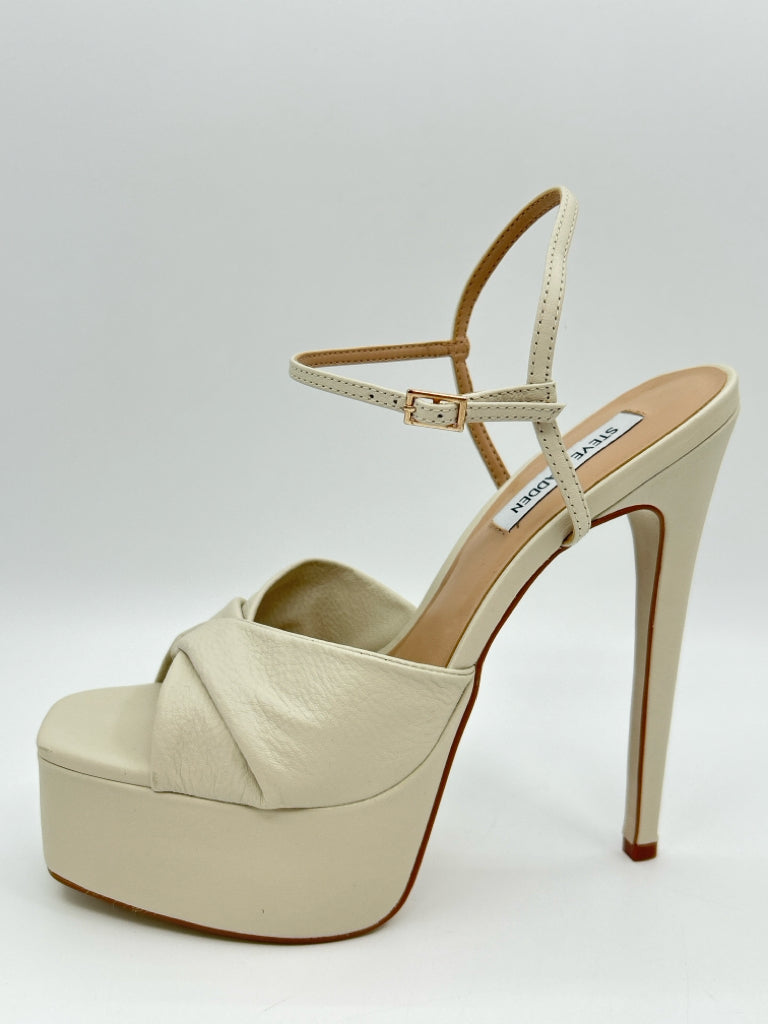 STEVE MADDEN Size 10M BONE Women's Sandal