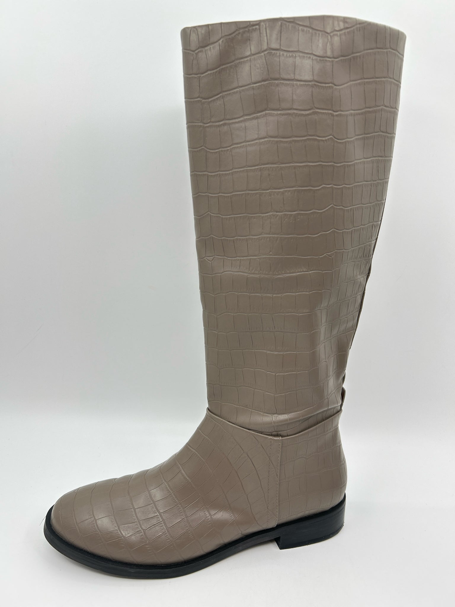 AEROSOLES Size 8.5 Taupe Women Boots