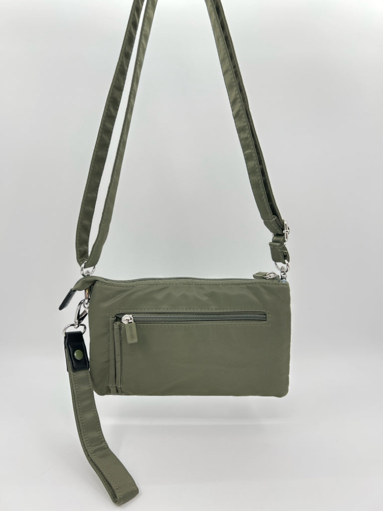 IHKWIP ARMY GREEN Women's Purse