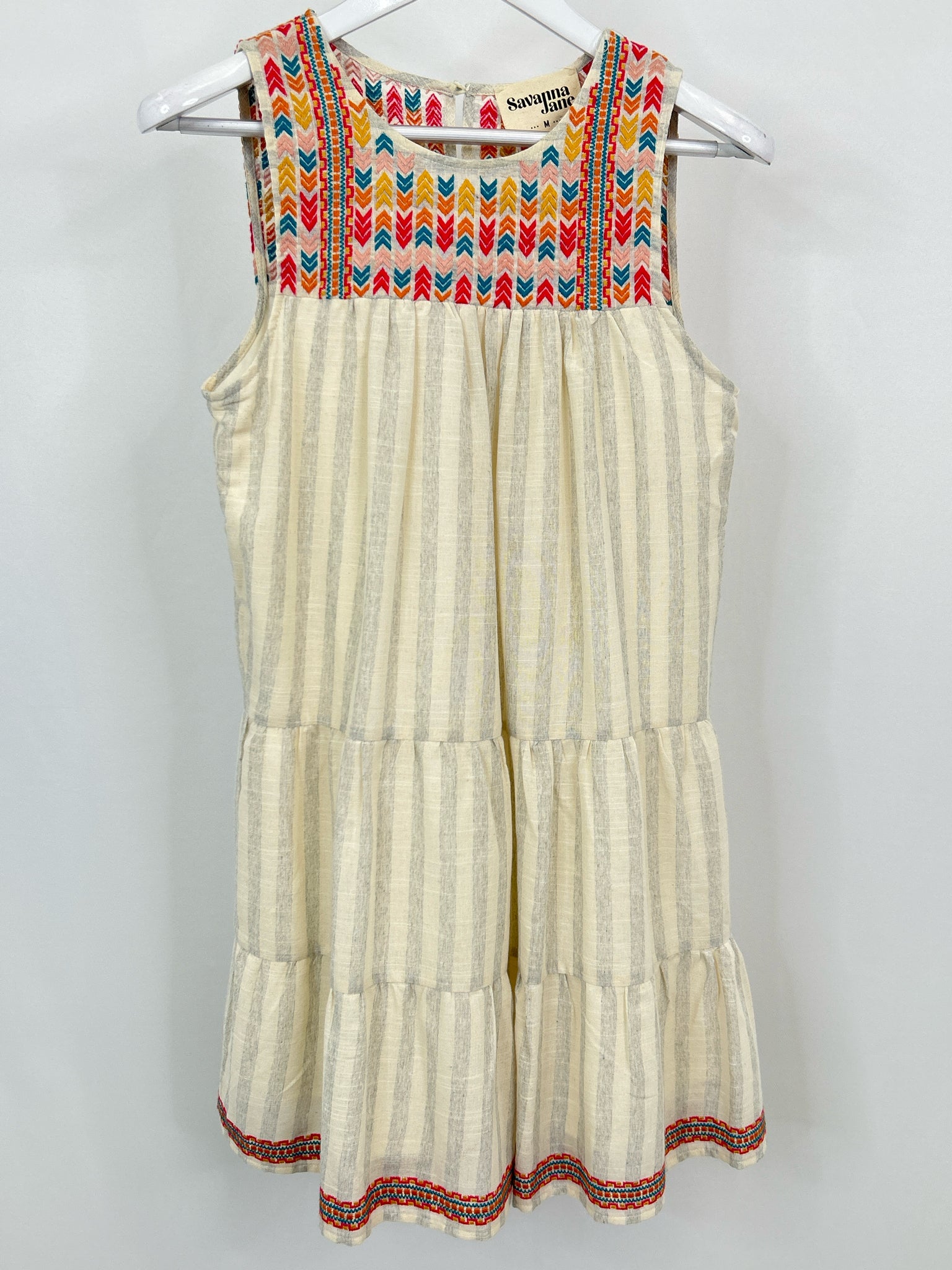 SAVANNA JANE Size M Beige & Grey Women Dress