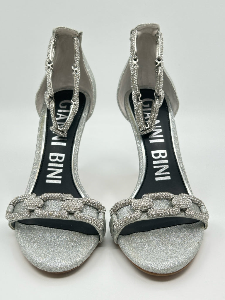 GIANNI BINI Women Size 7.5 Silver Sandal