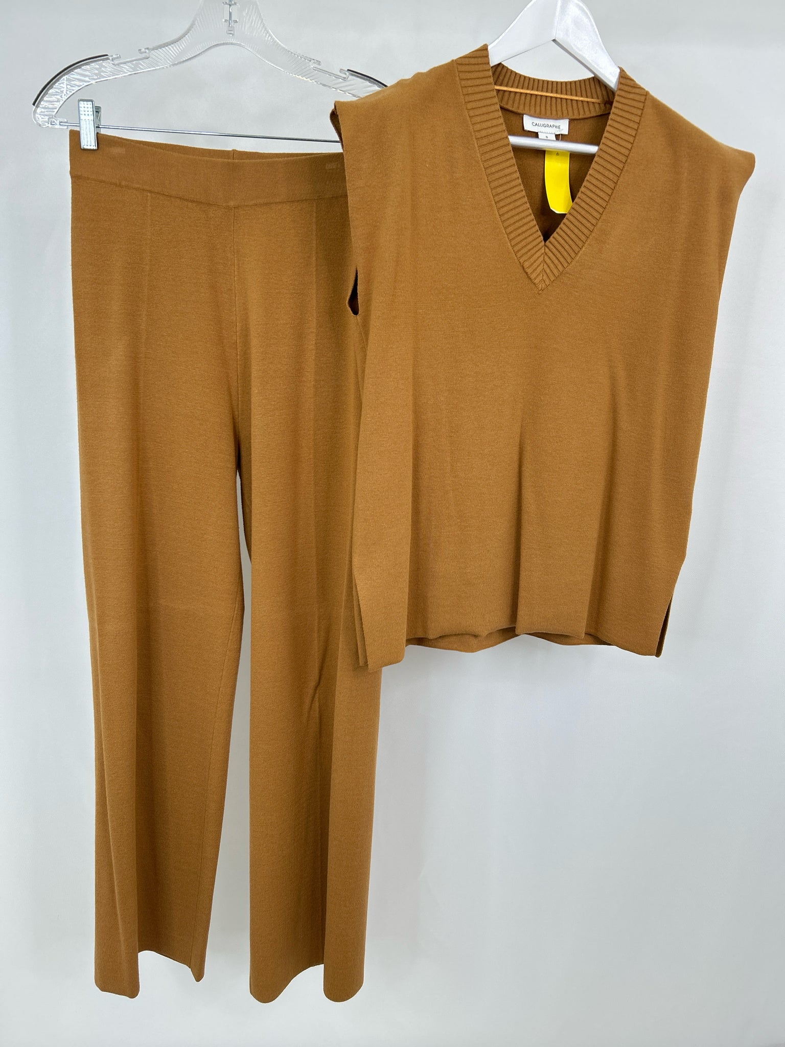 CALLIGRAPHIE Size S Camel Women 2-Piece w/pants