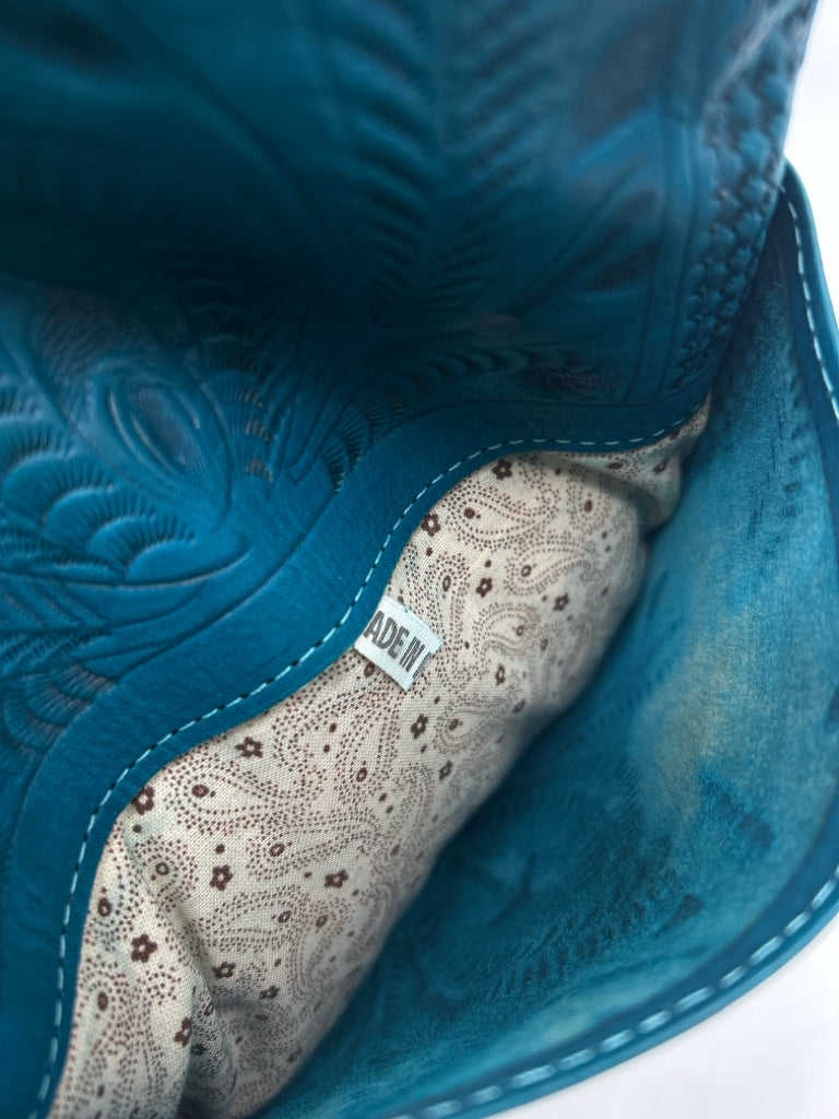 No Brand Teal Leather Purse