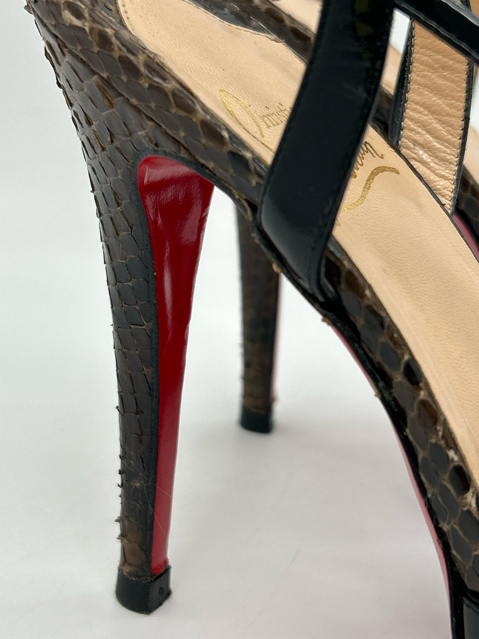 CHRISTIAN LOUBOUTIN Size 38.5 Black Women Sandal