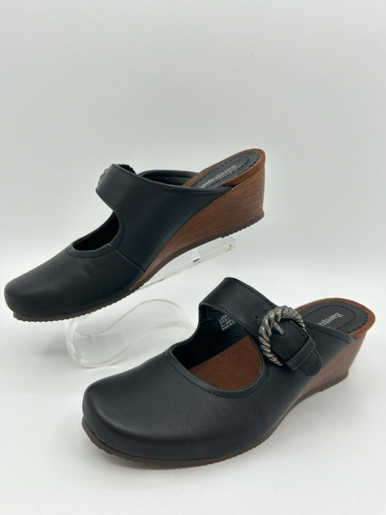 BARETRAPS Size 6.5M Black Luna Mary Jane Clogs NWOB