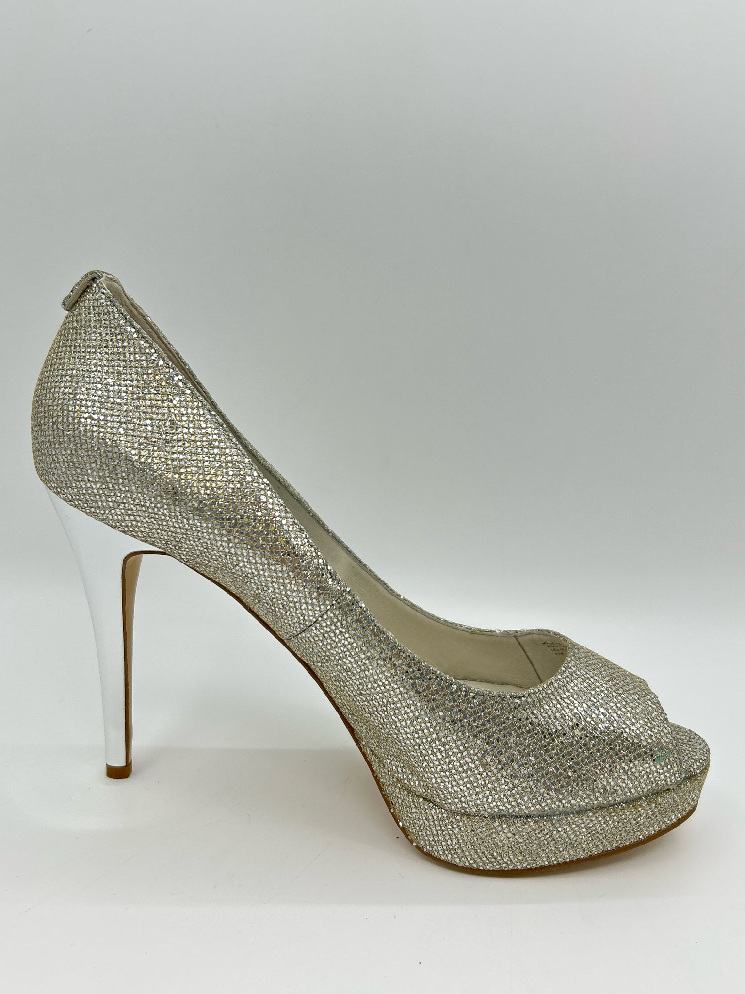MICHAEL MICHAEL KORS Size 11M Silver Women Pumps