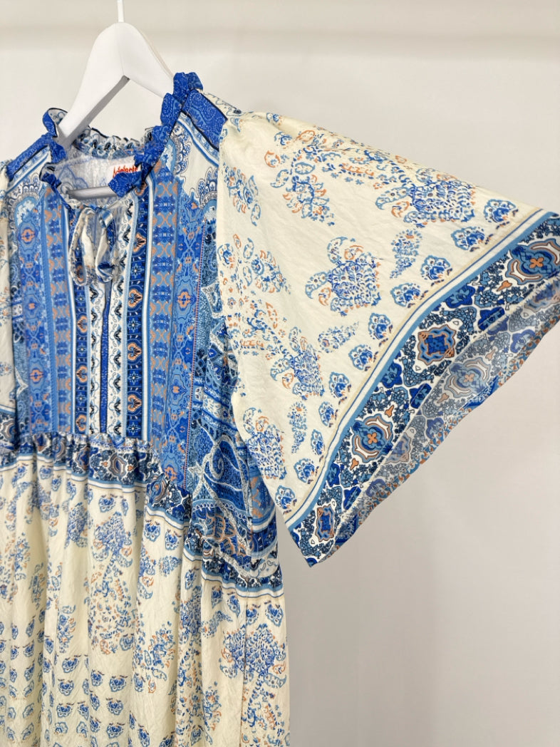 Adelante Size S WHITE AND BLUE Women Dress