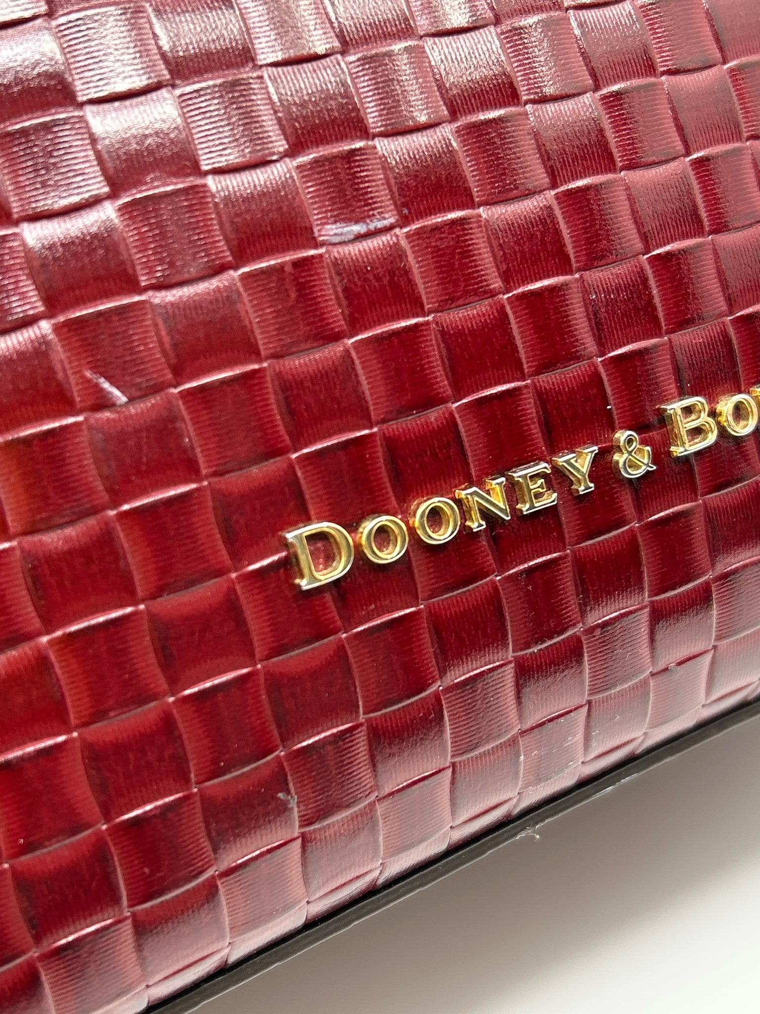 DOONEY & BOURKE Burgundy Women Tote