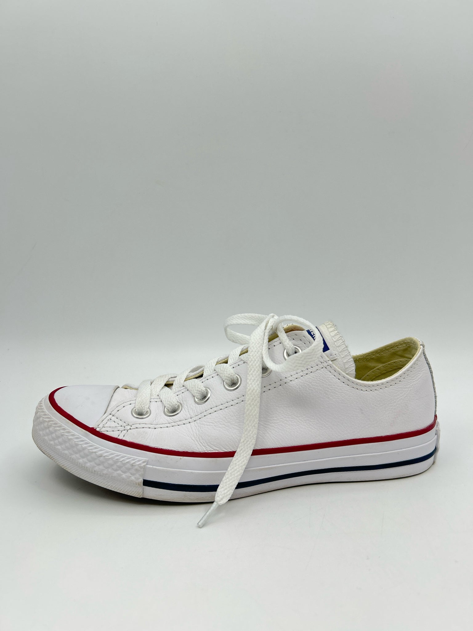 CONVERSE Size 7 White Women Sneakers