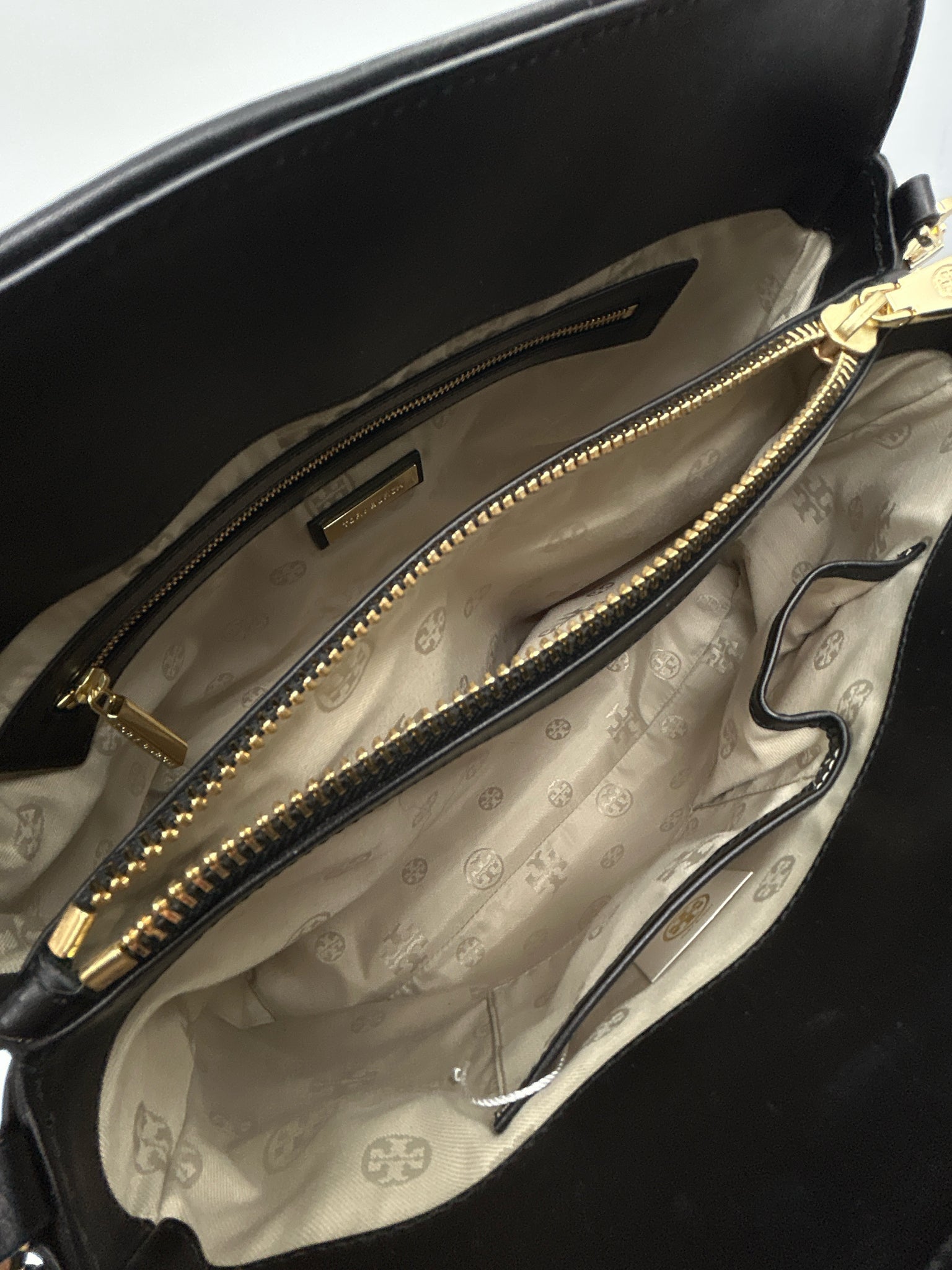 TORY BURCH Black and White Women Purse