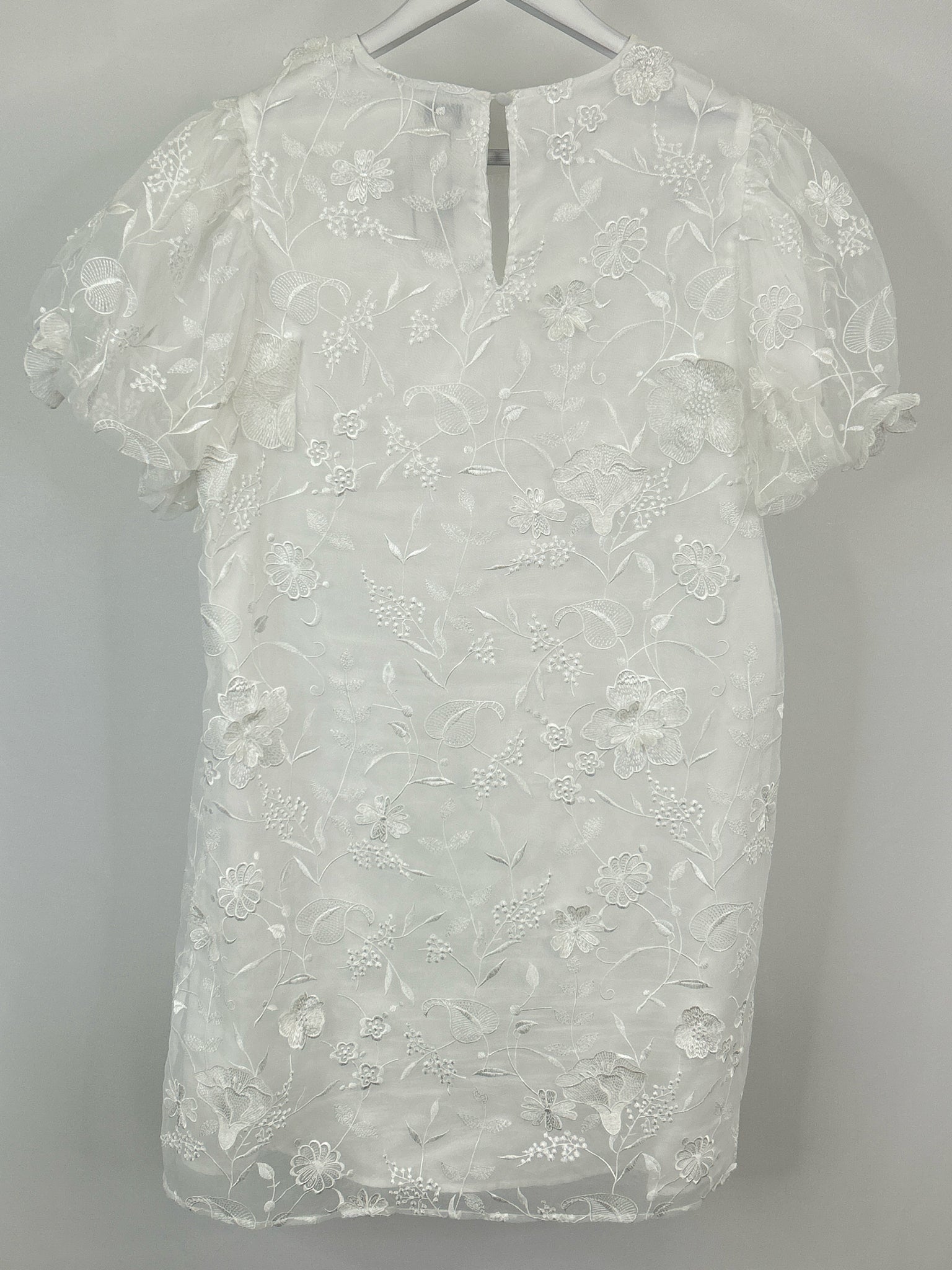 CROWN & IVY Size L White Floral Women Dress