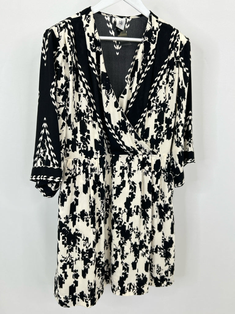 CABI Women Size L Black and White Dress