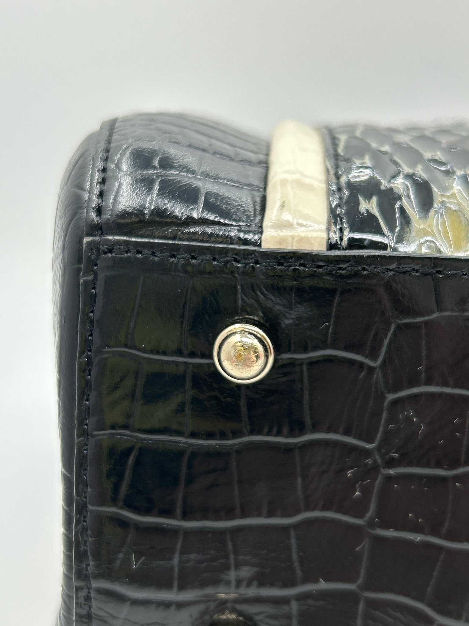 BRAHMIN Black and White Women Purse