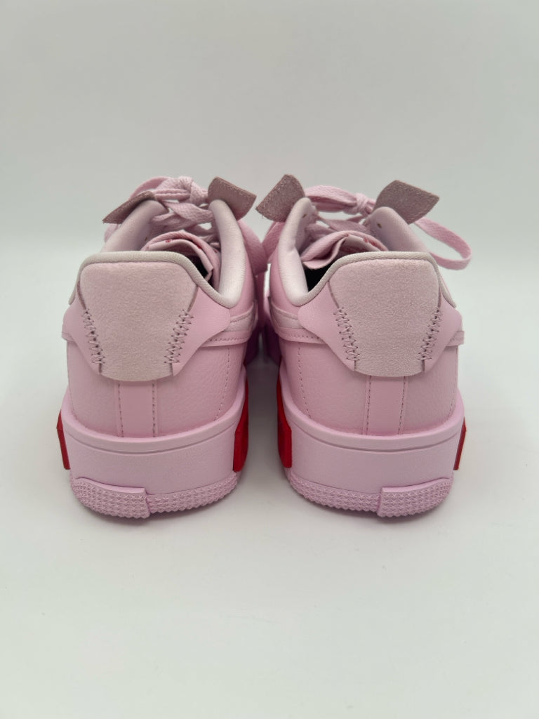 NIKE Size 9.5 Pink Women's Sneakers