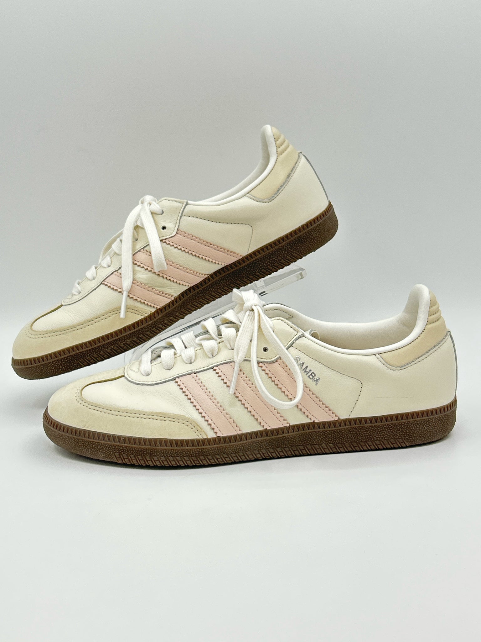 ADIDAS Size 9 off white Women Sneakers