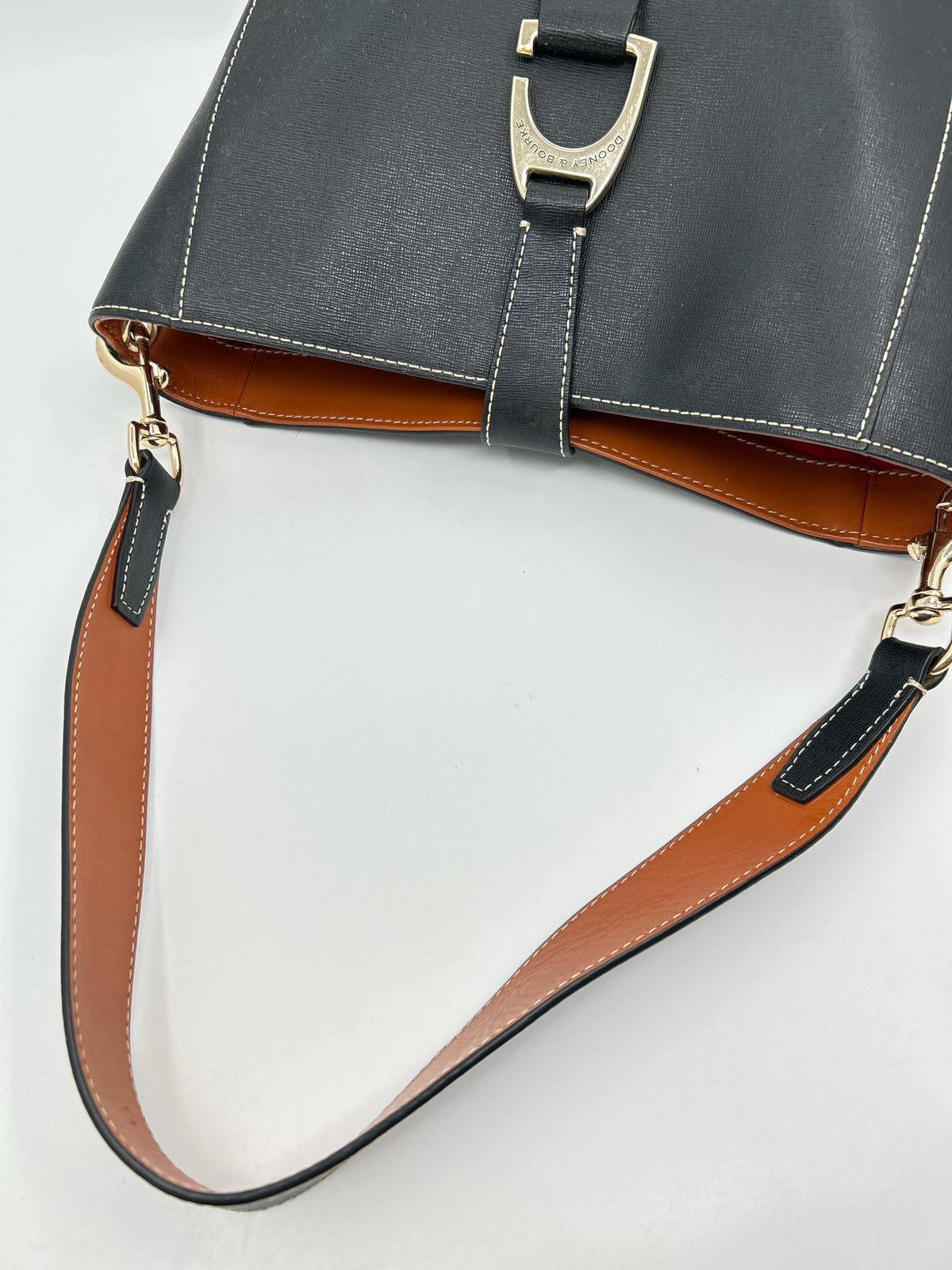 DOONEY & BOURKE Black Women Purse