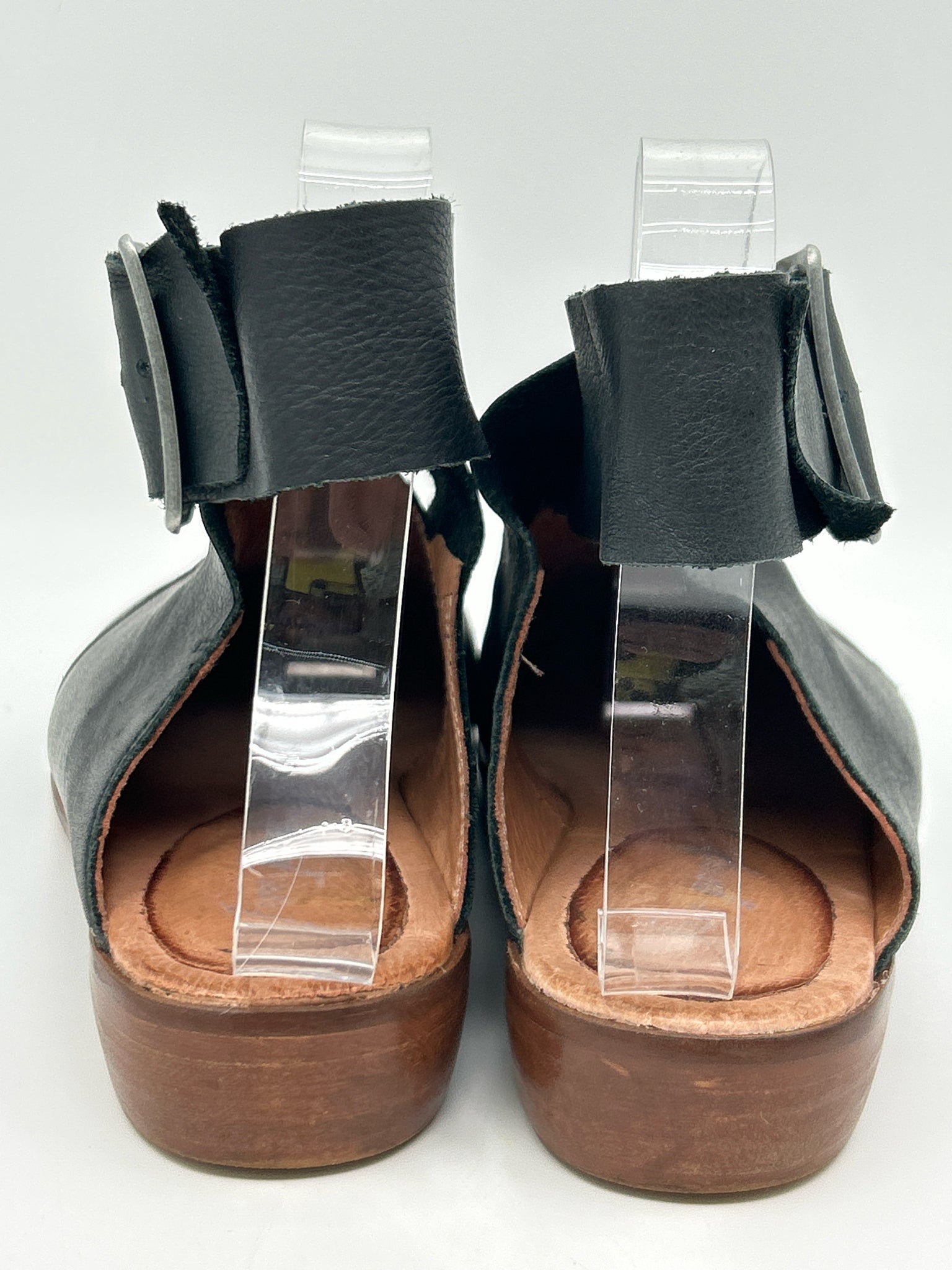 FREE PEOPLE Size 39 Black Women Flats