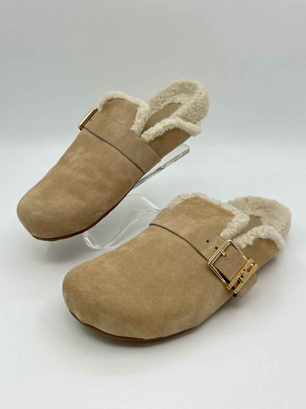 MICHAEL MICHAEL KORS Size 8.5M Cream Women Clogs