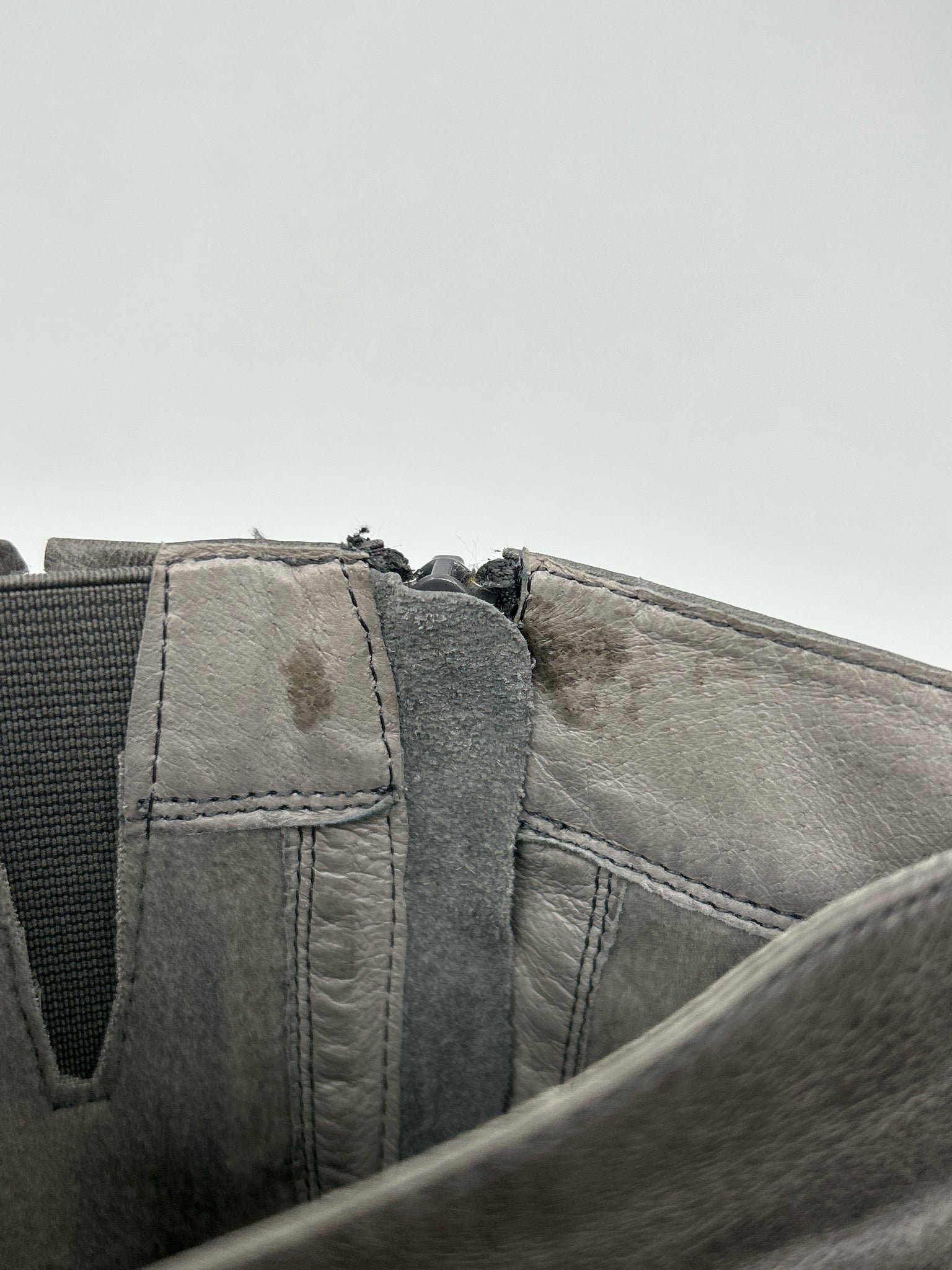 MIZ MOOZ Size 7M Grey Women Boots