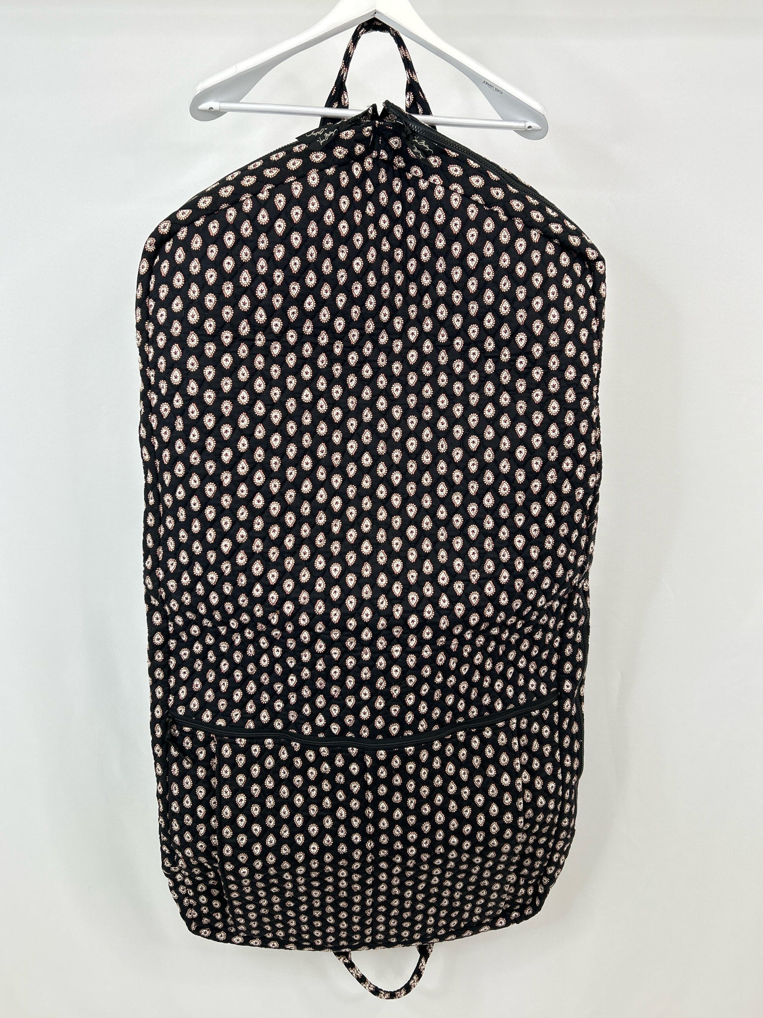 VERA BRADLEY Black Print Luggage