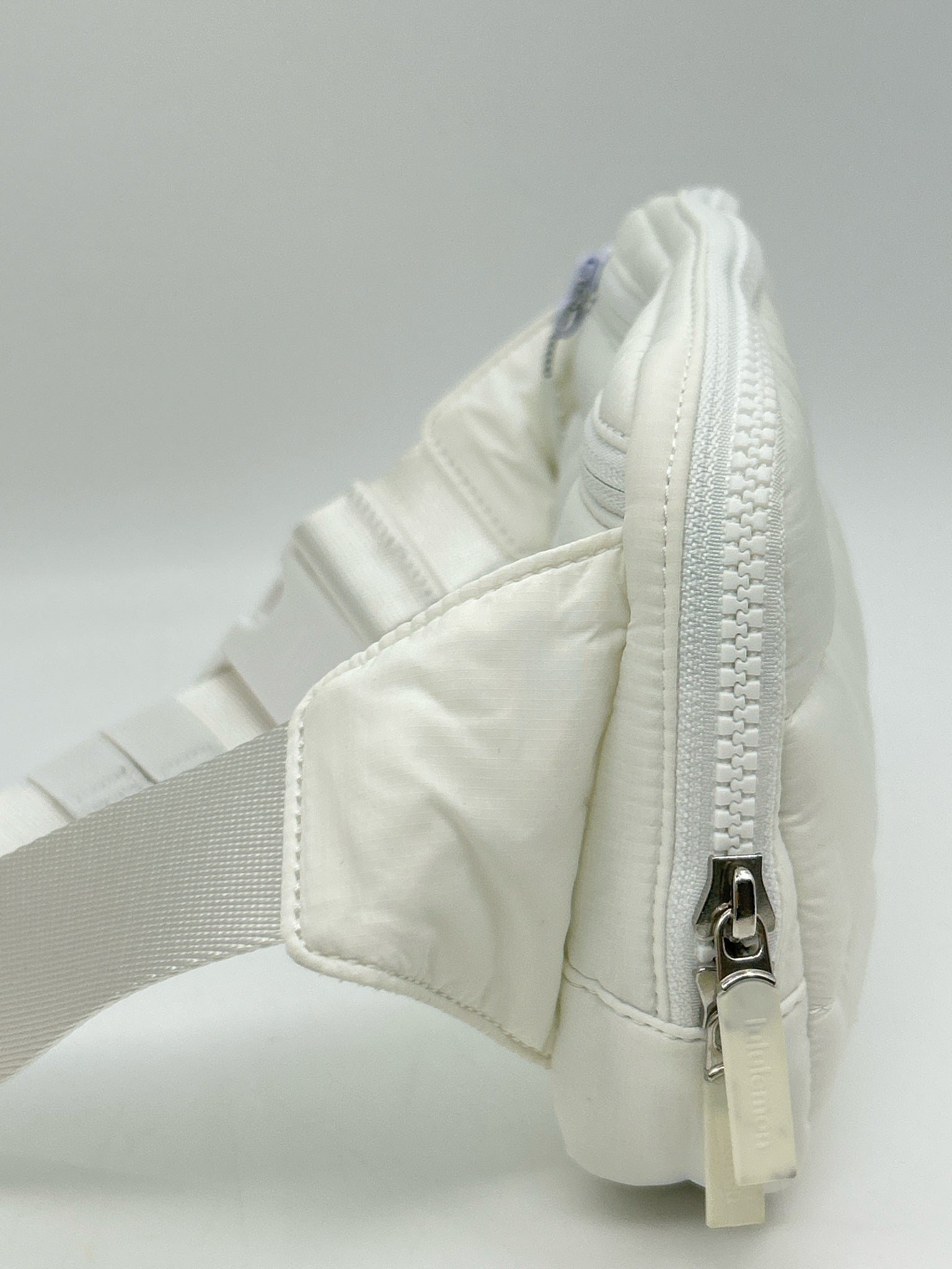 LULULEMON White Women Purse