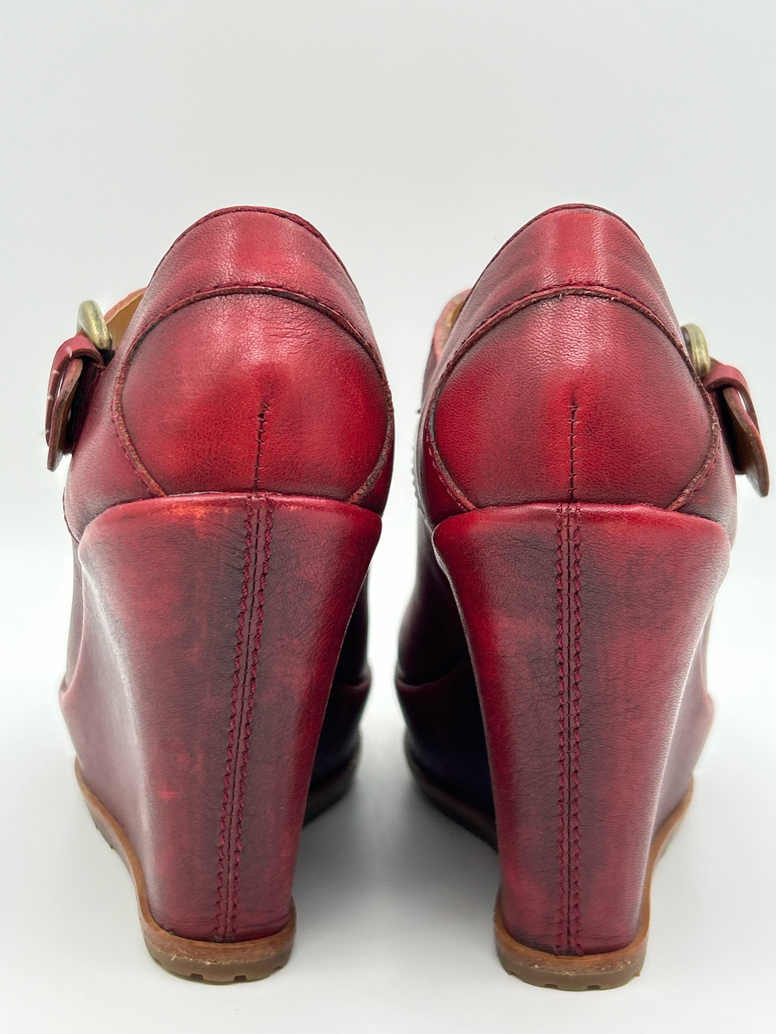 KORK EASE Size 6 Red Women's Pumps