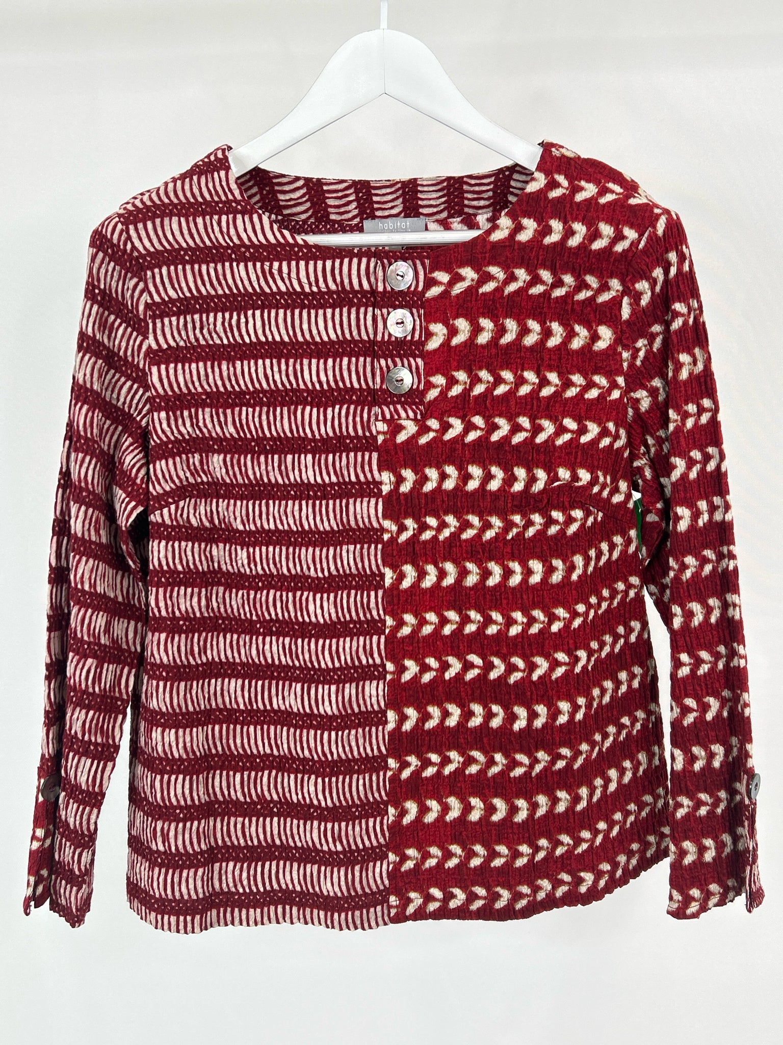 HABITAT Size S red and white Women Top