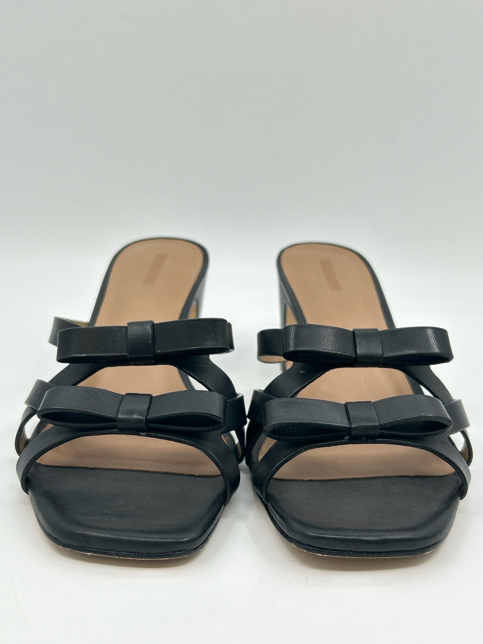 BERNARDO Size 8.5 Black Women Sandal