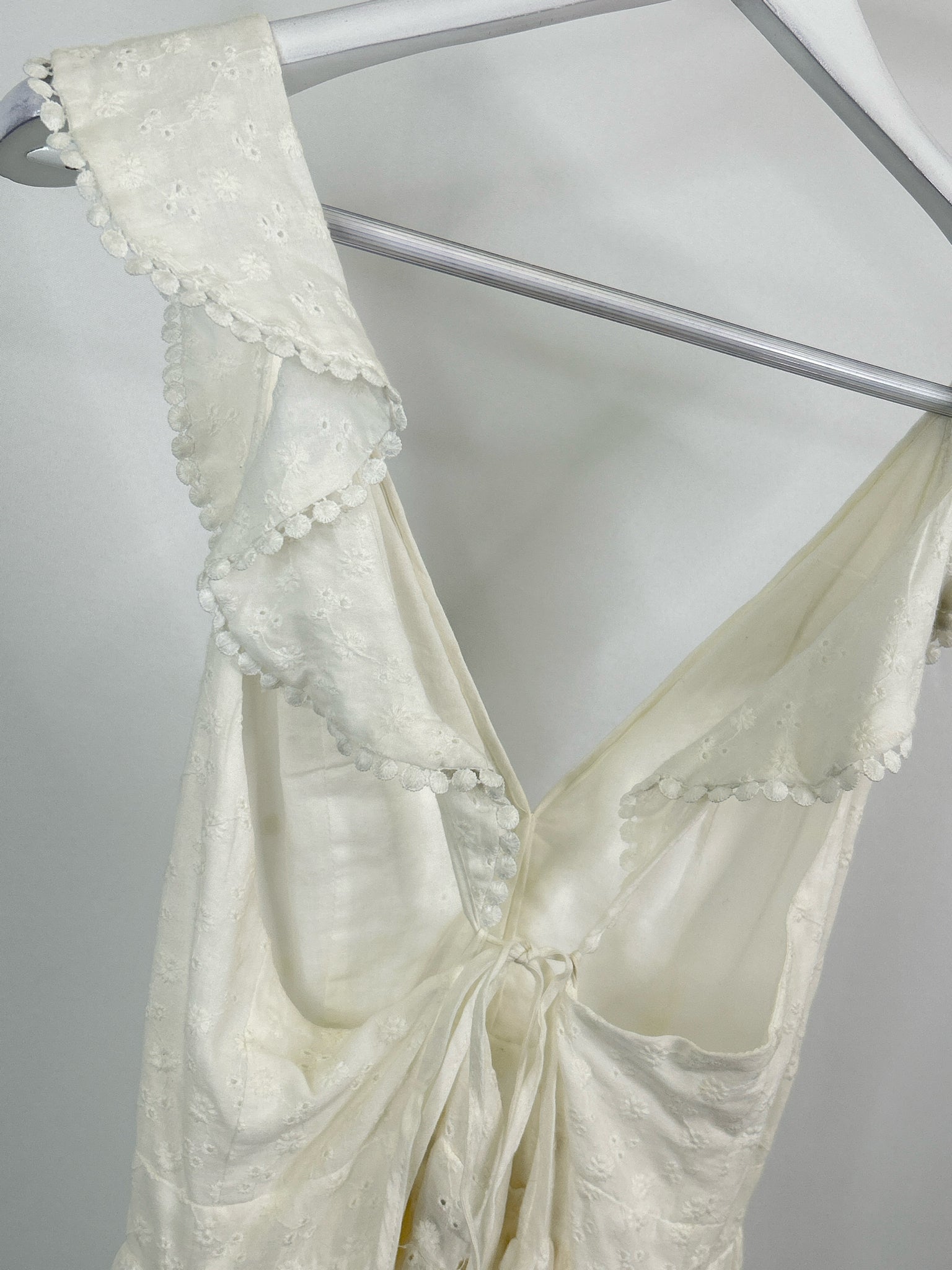 Molly Bracken Size M White Women Dress