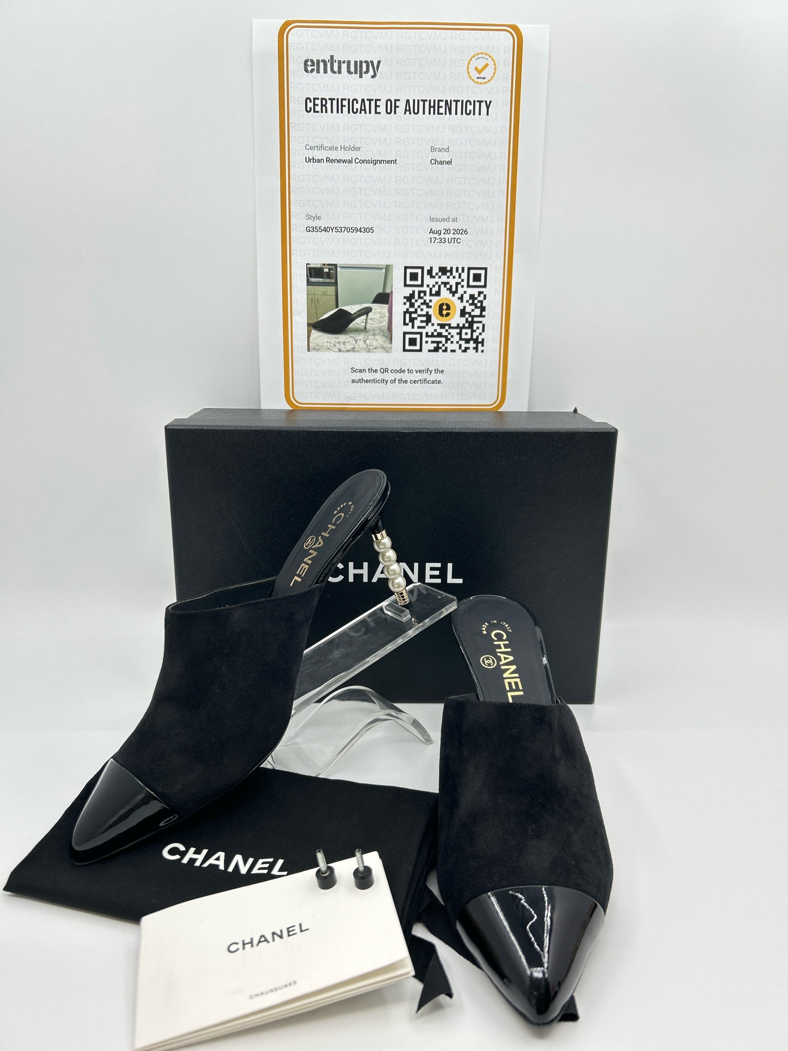 CHANEL Size 42 Black Women Pumps