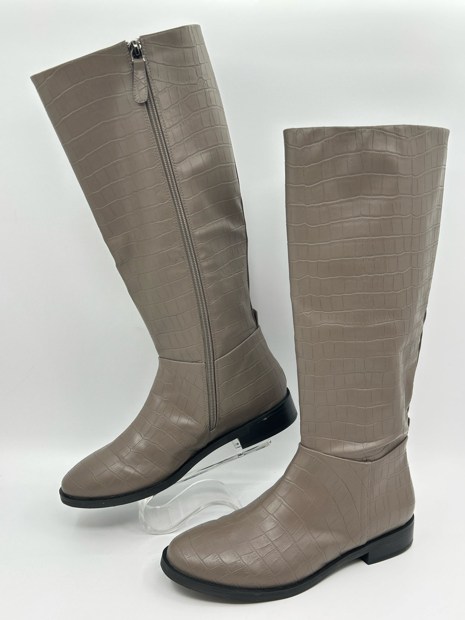 AEROSOLES Size 8.5 Taupe Women Boots