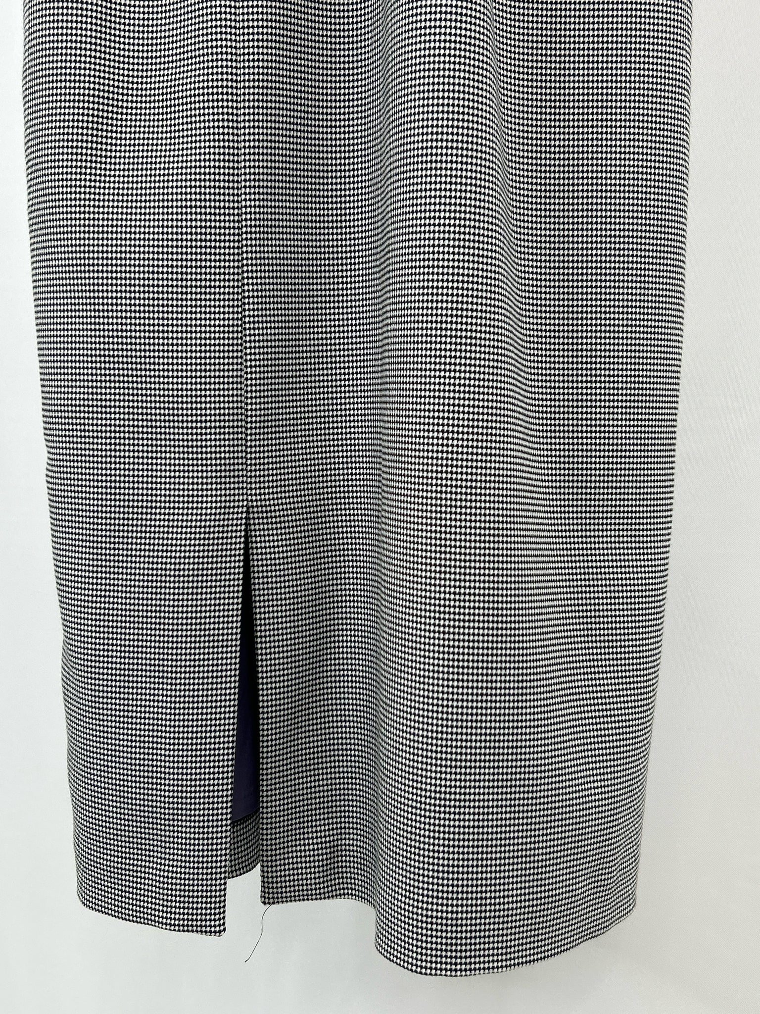 White House Black Market Size 2 Black and White Women Dress