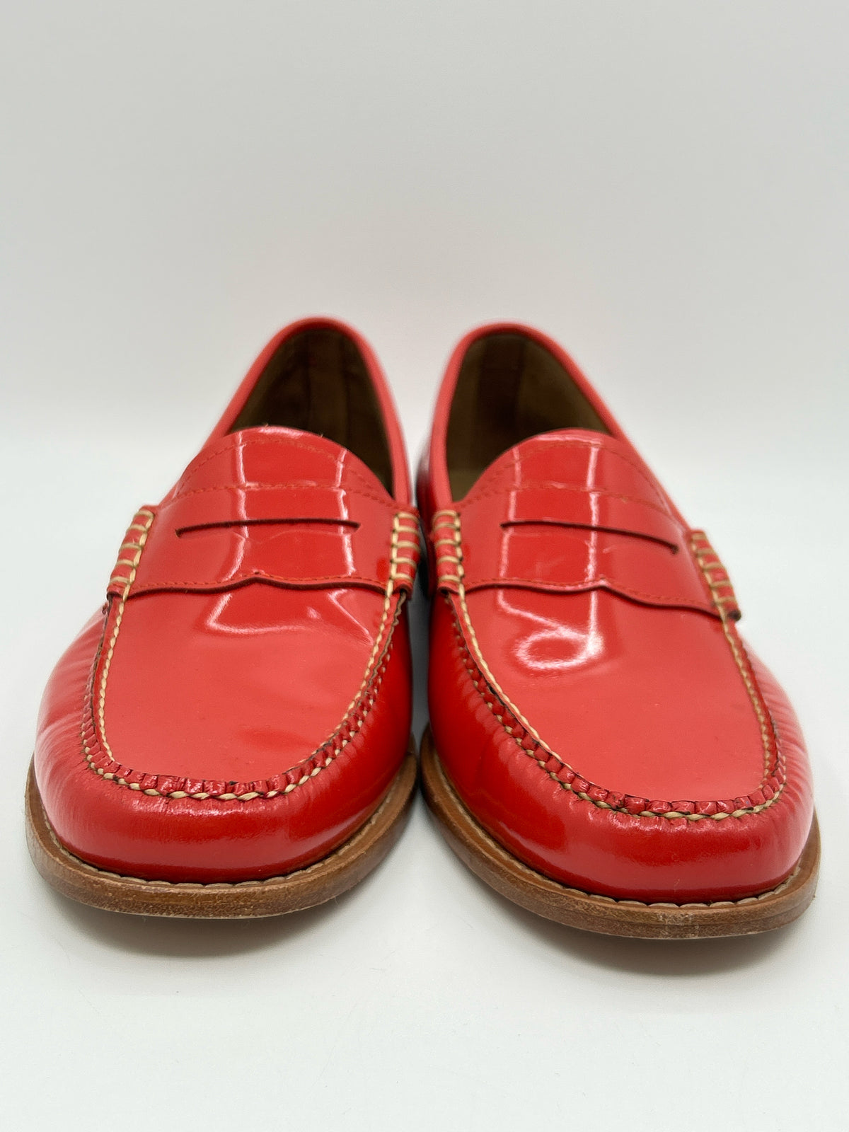 Weejuns Size 11 Red Orange Women Loafer