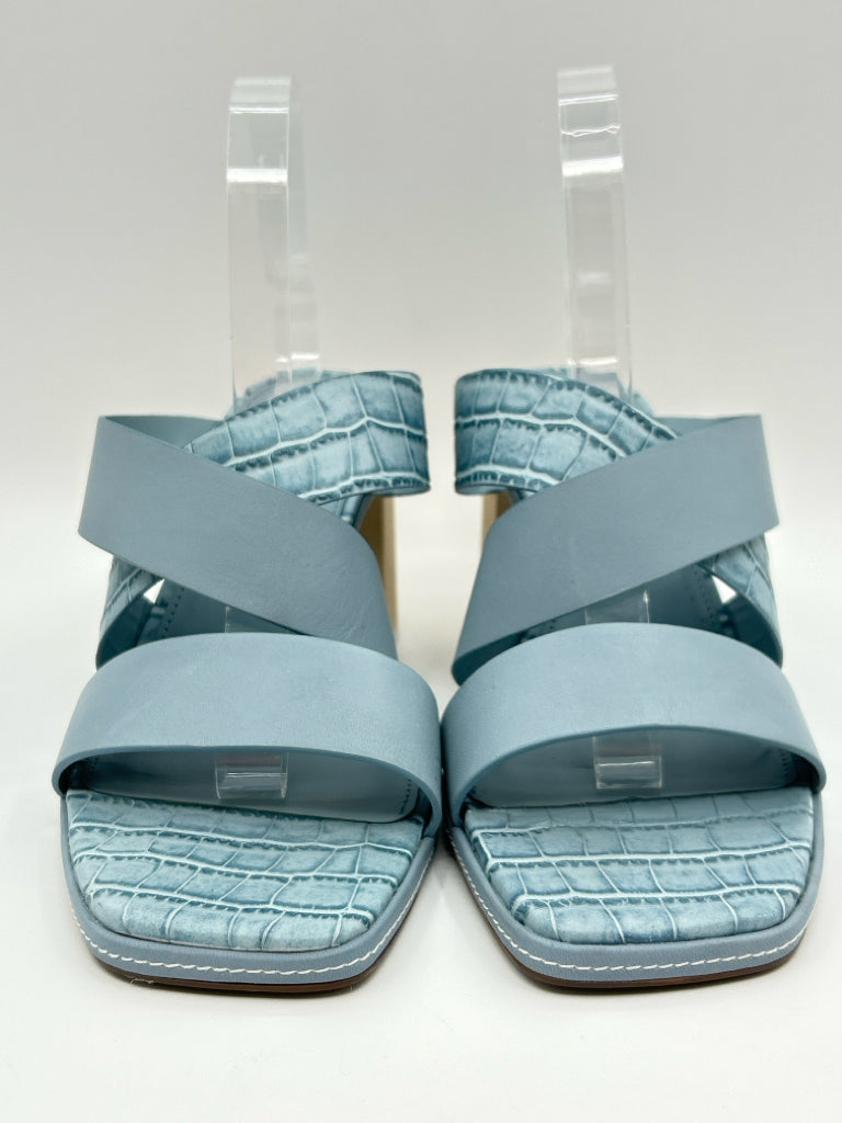VINCE CAMUTO Size 11M Pale Blue Women's Sandal