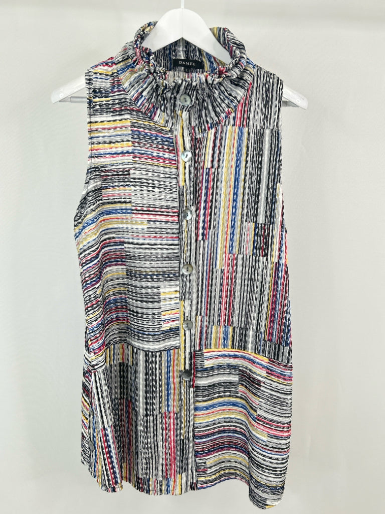 DAMEE Size L Black Print Women's Shirt NWT