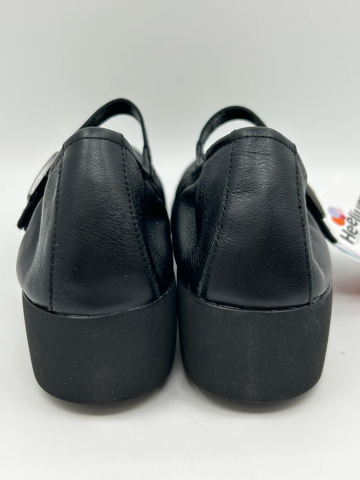 AETREX NIB Size 10.5/11 Black Women Flats
