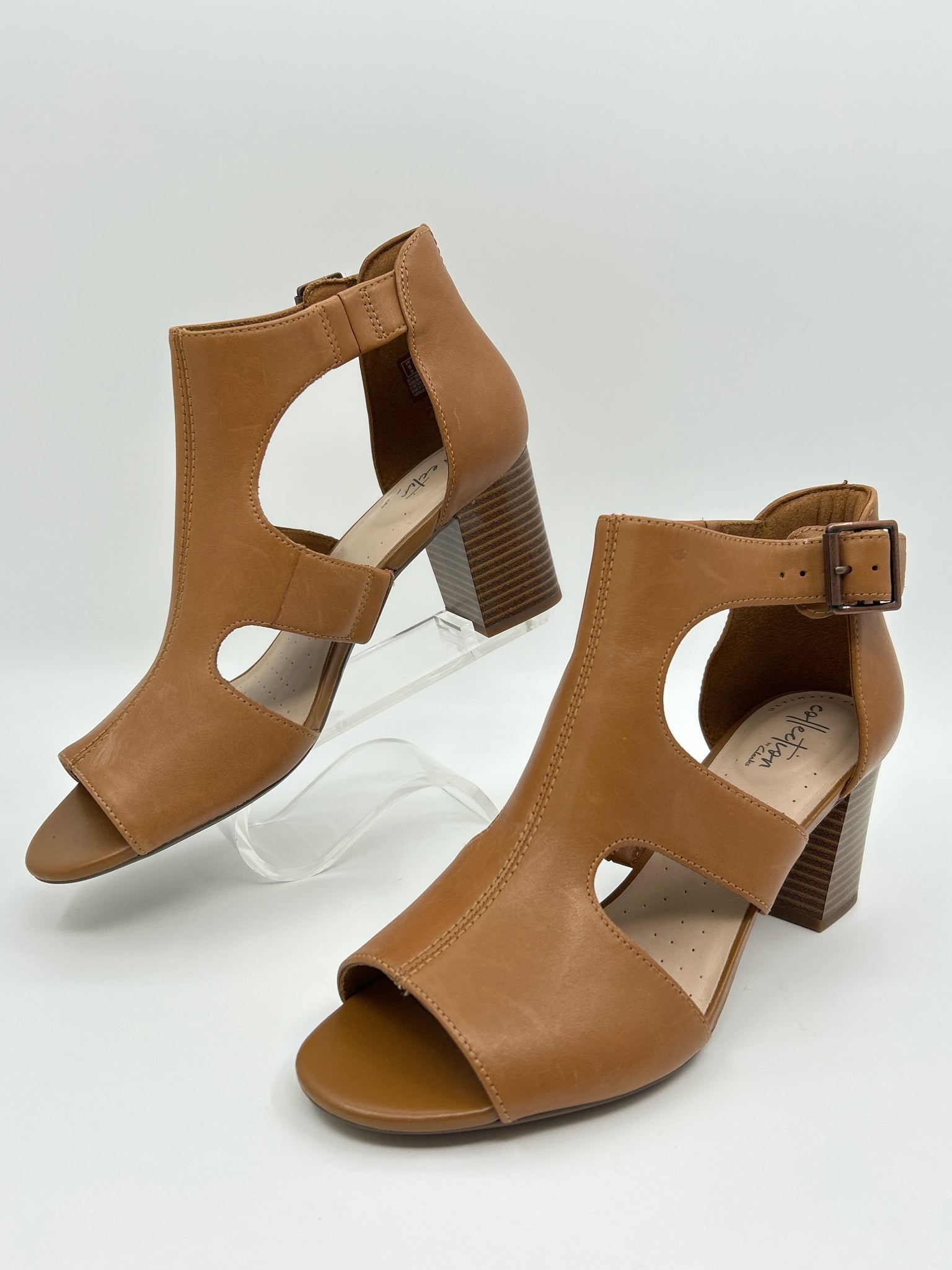 COLLECTION BY CLARKS Size 8.5 Tan Women Booties
